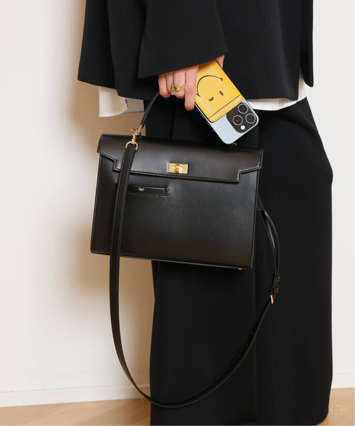 ANYA HINDMARCH/アニヤ ハインドマーチ】MORTIMER SHINY BOXバッグ 