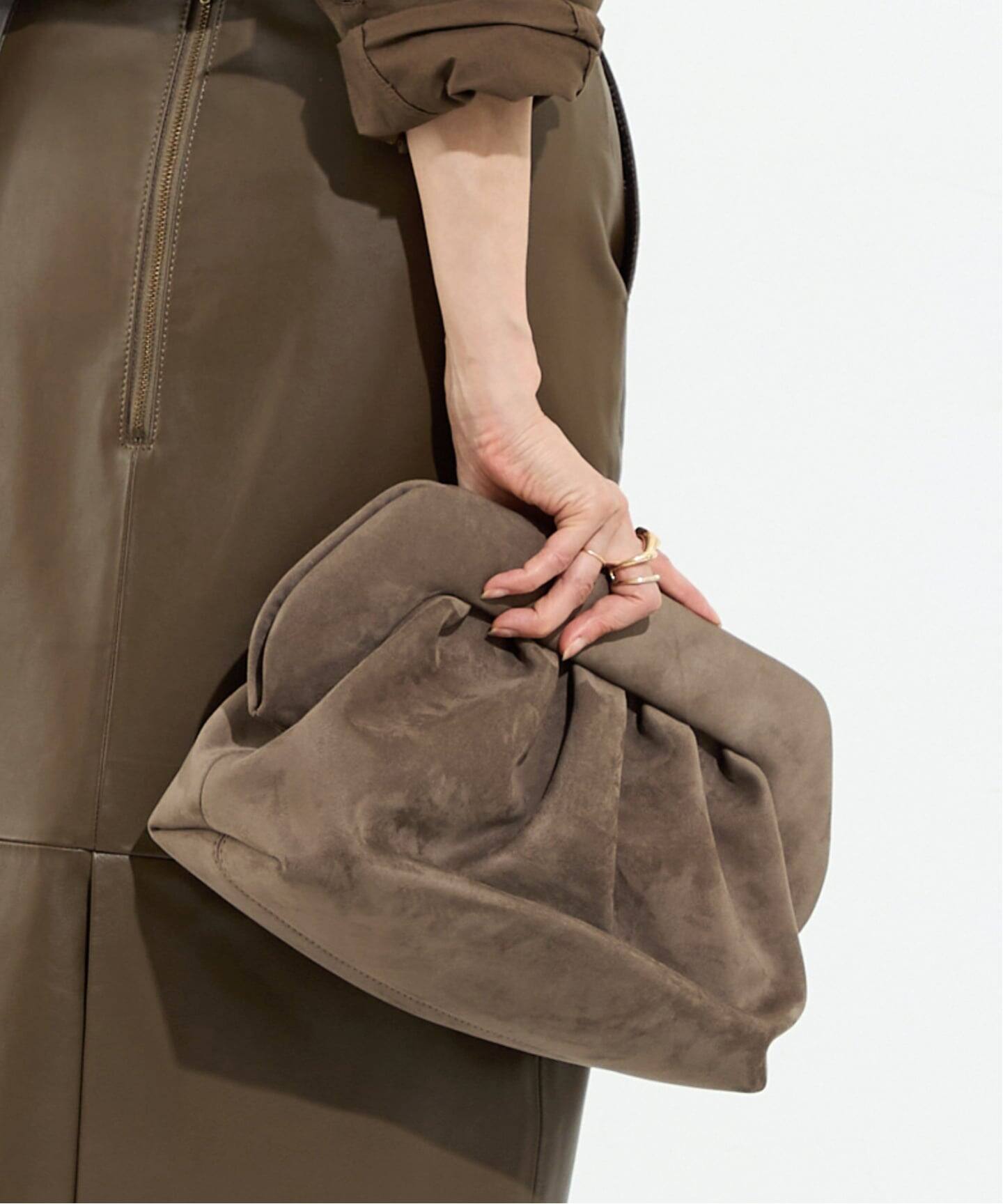 THEMOIRE/テモワール】 BIOS SUEDE CLUTCH BAG（クラッチバッグ）｜L