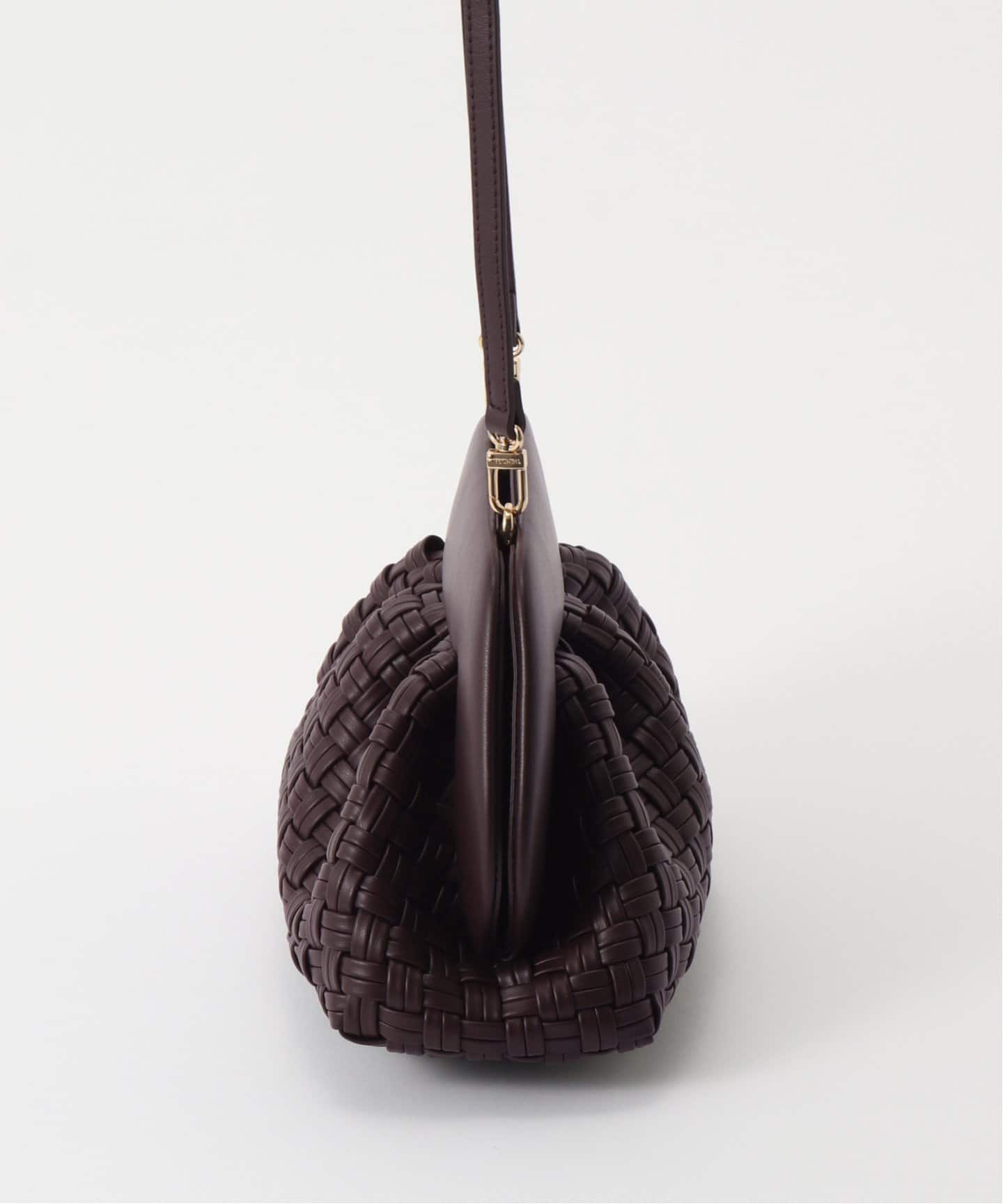 アパルトモン　テモワール/TIGA BAG THEMOIRE/テモワール】 TIA MICRO WEAVED BAG（クラッチバッグ