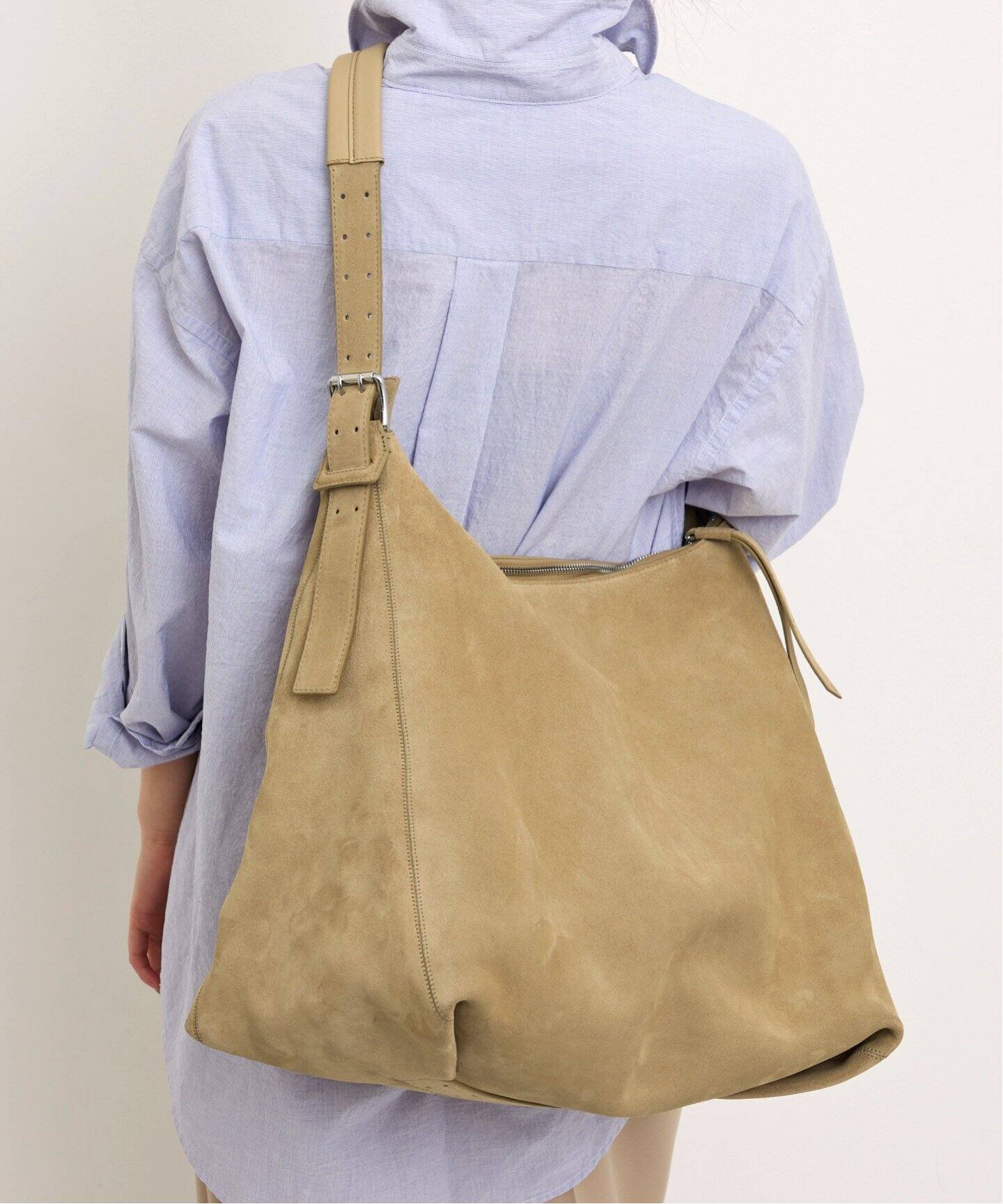 LE MAIRE/ルメール】 BELTED HOBO BAG（ショルダーバッグ）｜L 
