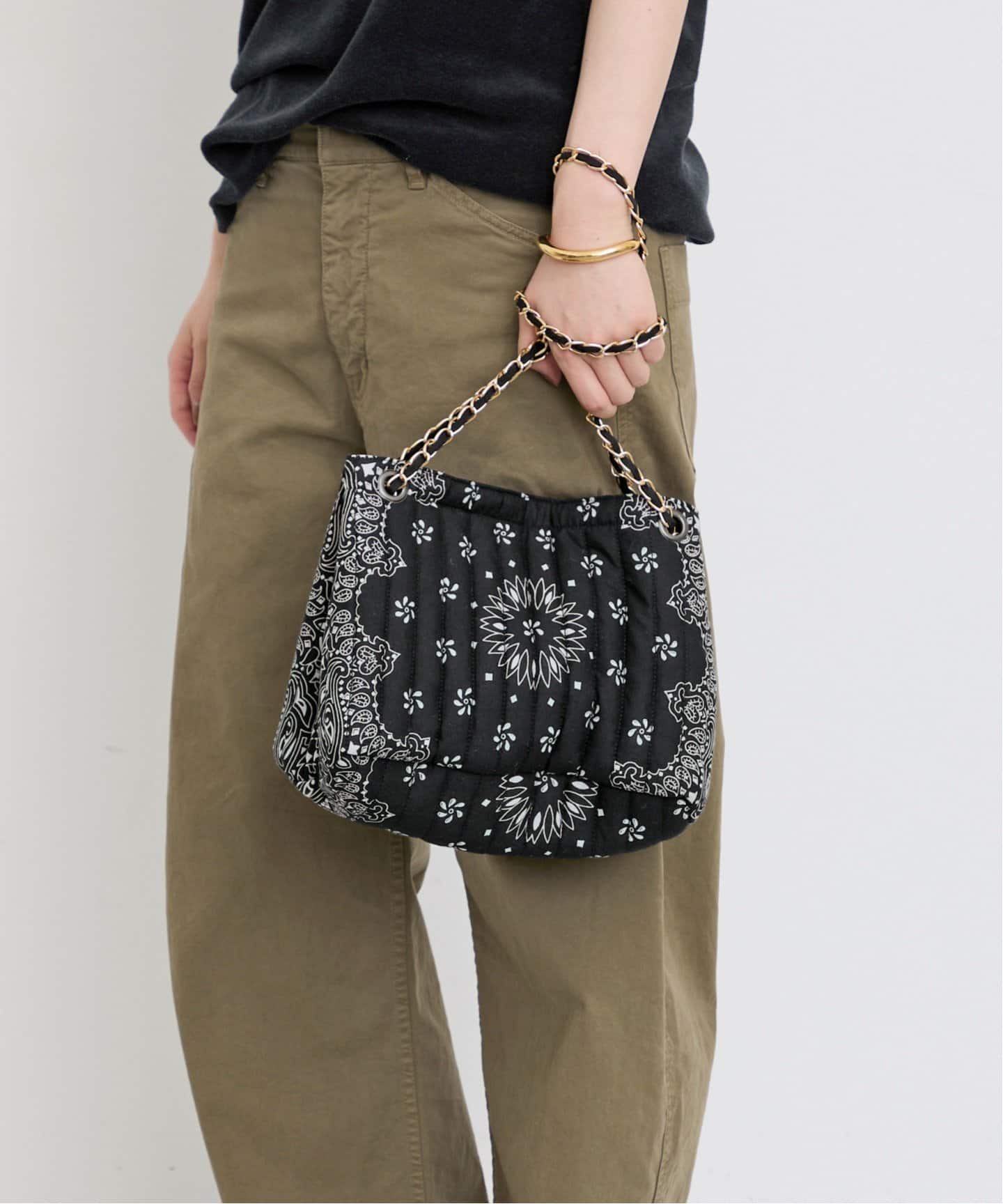 MALUS/マリュス】 Bandana quilting shoulder bag（トートバッグ