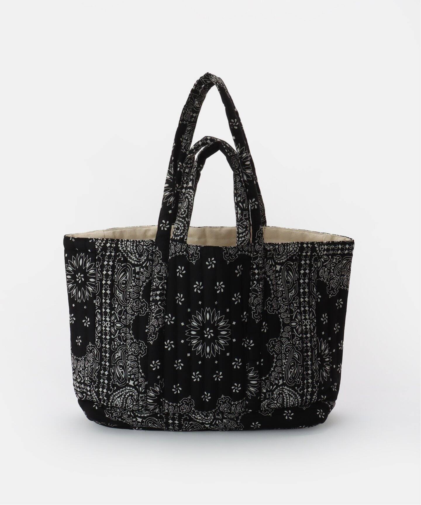 アパルトモン MALUS マリュス Bandana quilting bag MALUS/マリュス】 Bandana quilting shoulder bag（トートバッグ