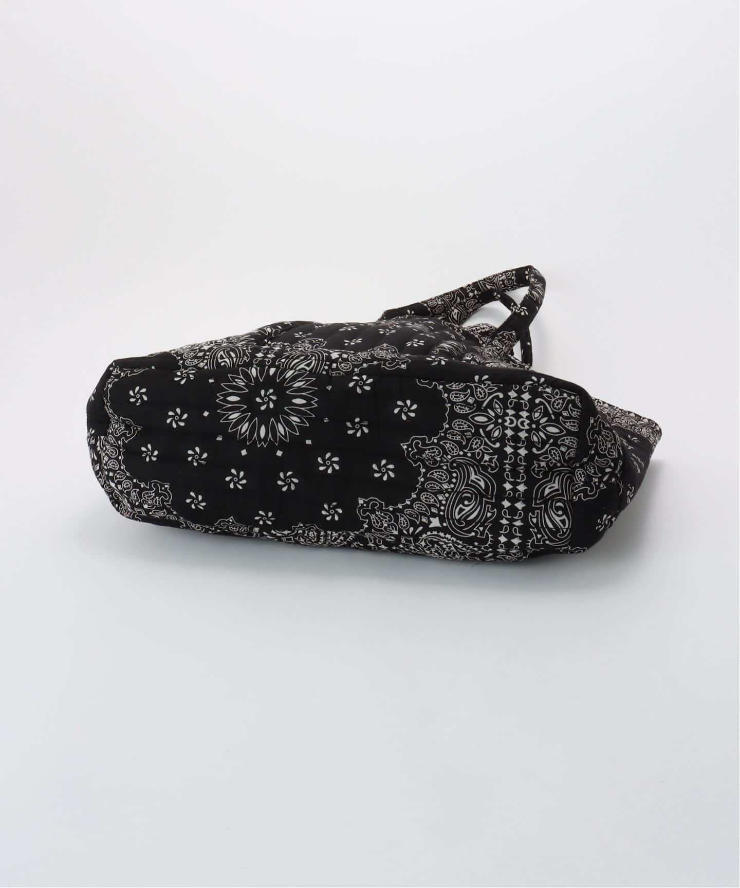 アパルトモン MALUS マリュス Bandana quilting bag MALUS/マリュス】 Bandana quilting shoulder bag（トートバッグ