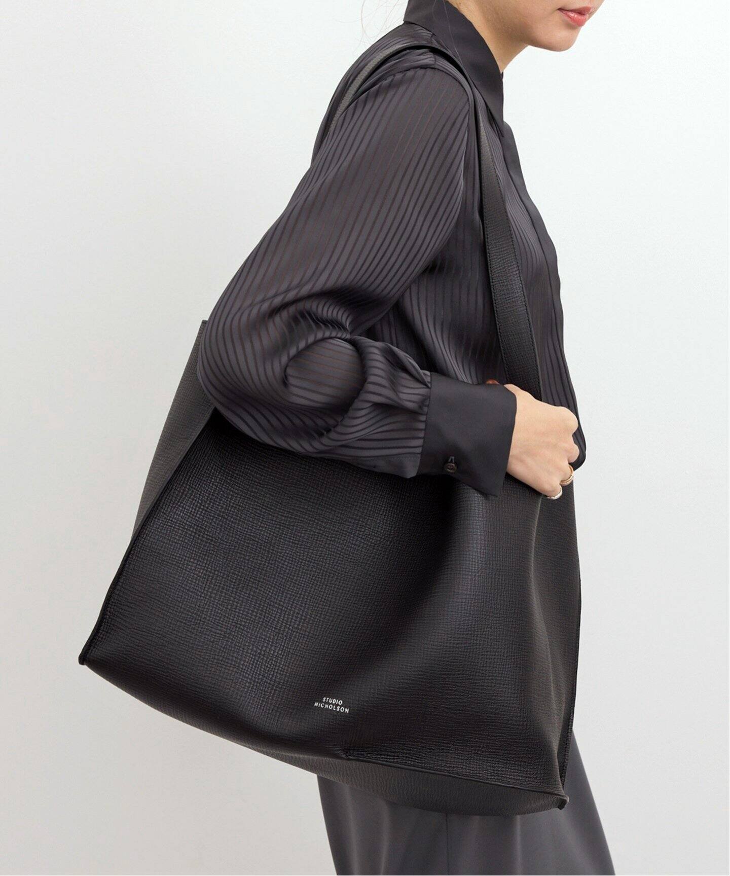 STUDIO NICHOLSON/スタジオ ニコルソン】 THE REFLECTION TOTE（その他 