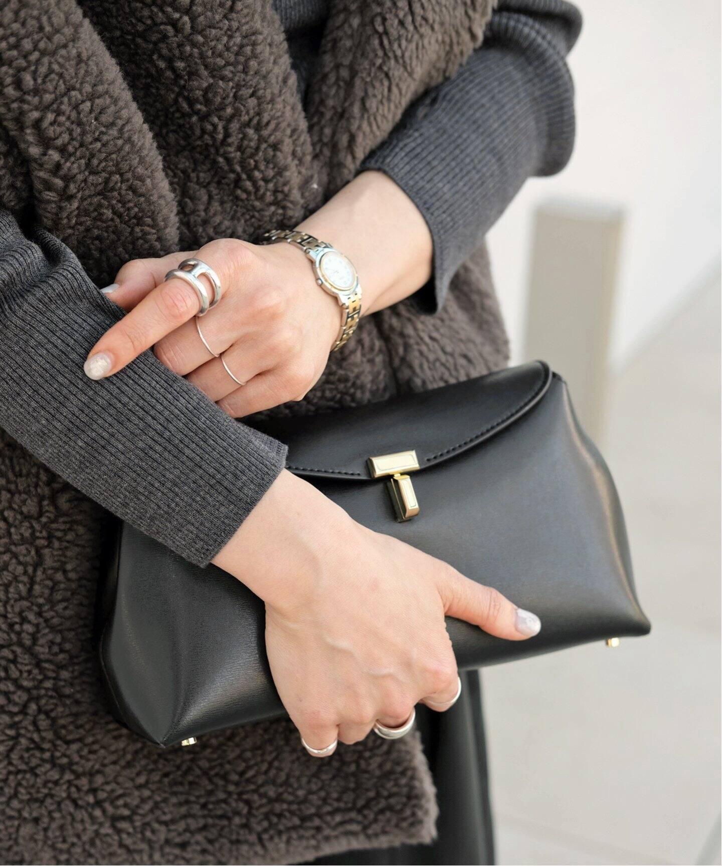 TOTEME/トーテム】T-Lock Clutch（クラッチバッグ）｜AP STUDIO 