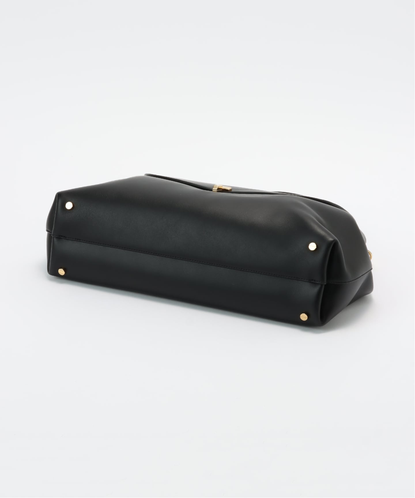 TOTEME/トーテム】T-LOCK LEATHER SATCHEL（ハンドバッグ）｜AP STUDIO
