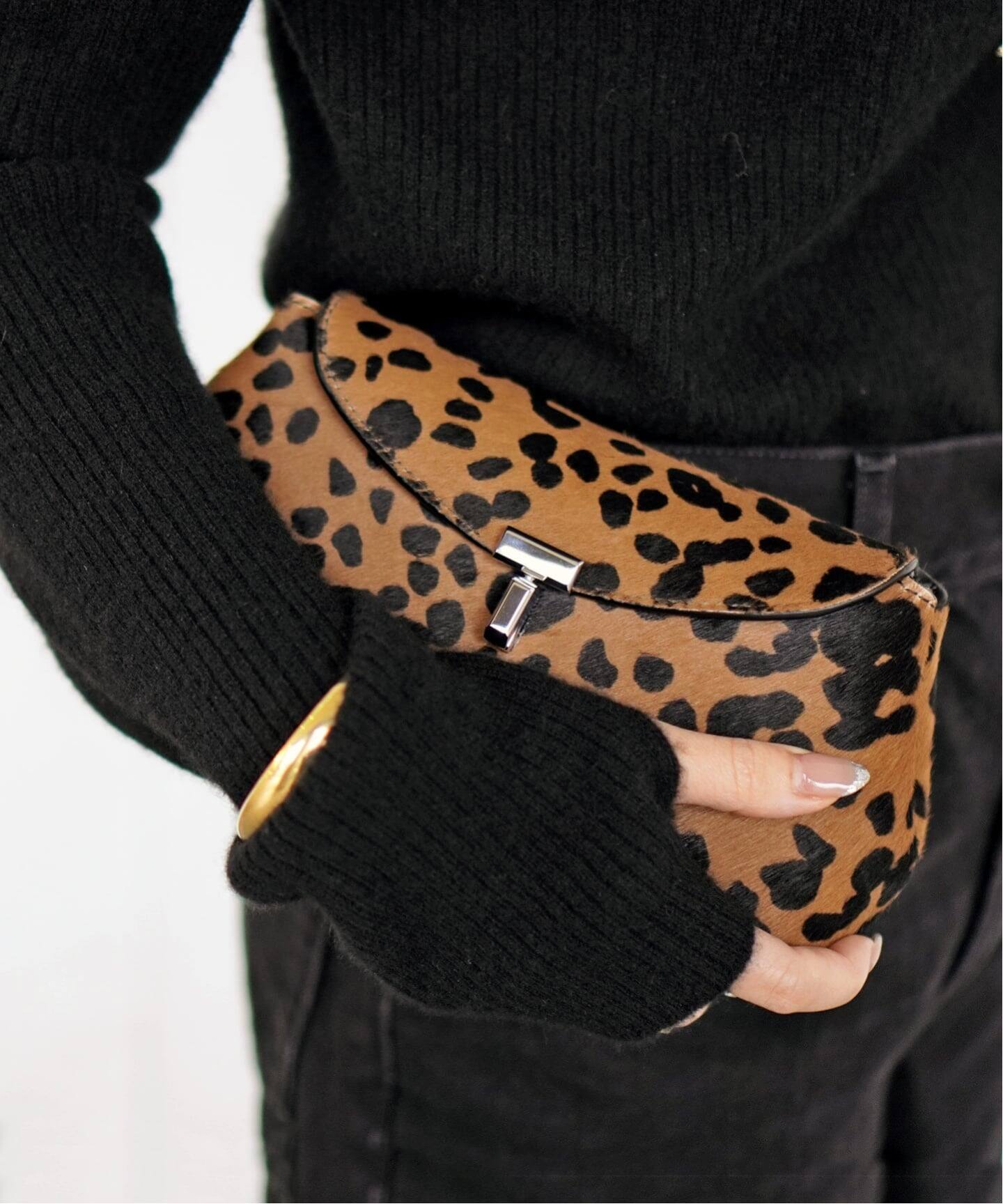 TOTEME/トーテム】MINI T-LOCK CLUTCH（クラッチバッグ）｜AP STUDIO