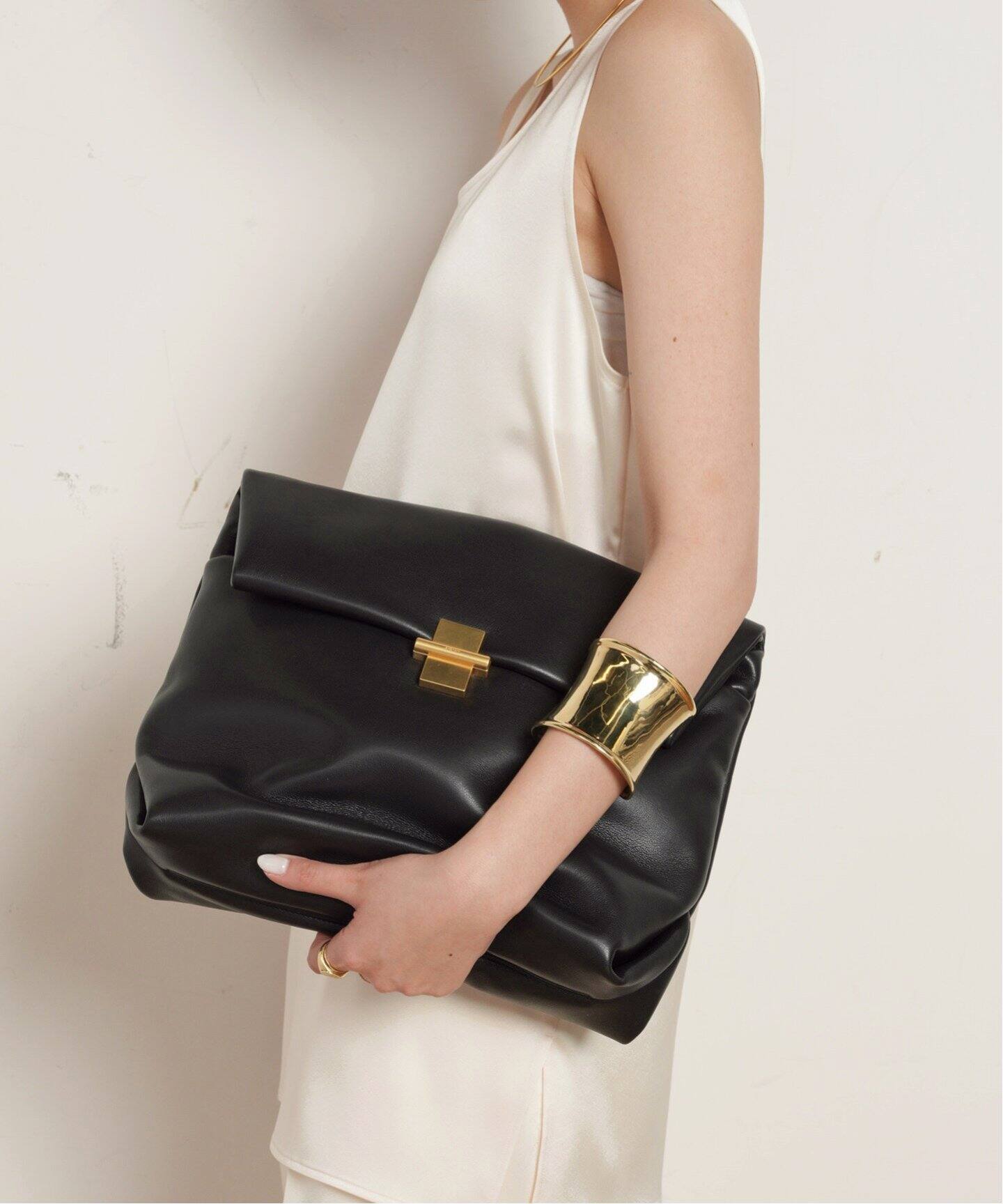 新品未使用☆AP STUDIO【SYSTEM/システム】Piper Clutch SYSTEM/システム】Piper Clutch（クラッチバッグ）｜AP STUDIO