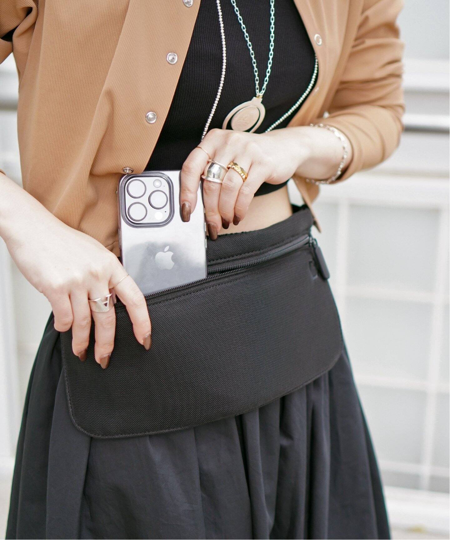 新品 AP STUDIO 【DAWN/ダン】WAIST BAG ブラック DAWN/ダン】WAIST BAG（ウェストポーチ）｜AP STUDIO（エーピー