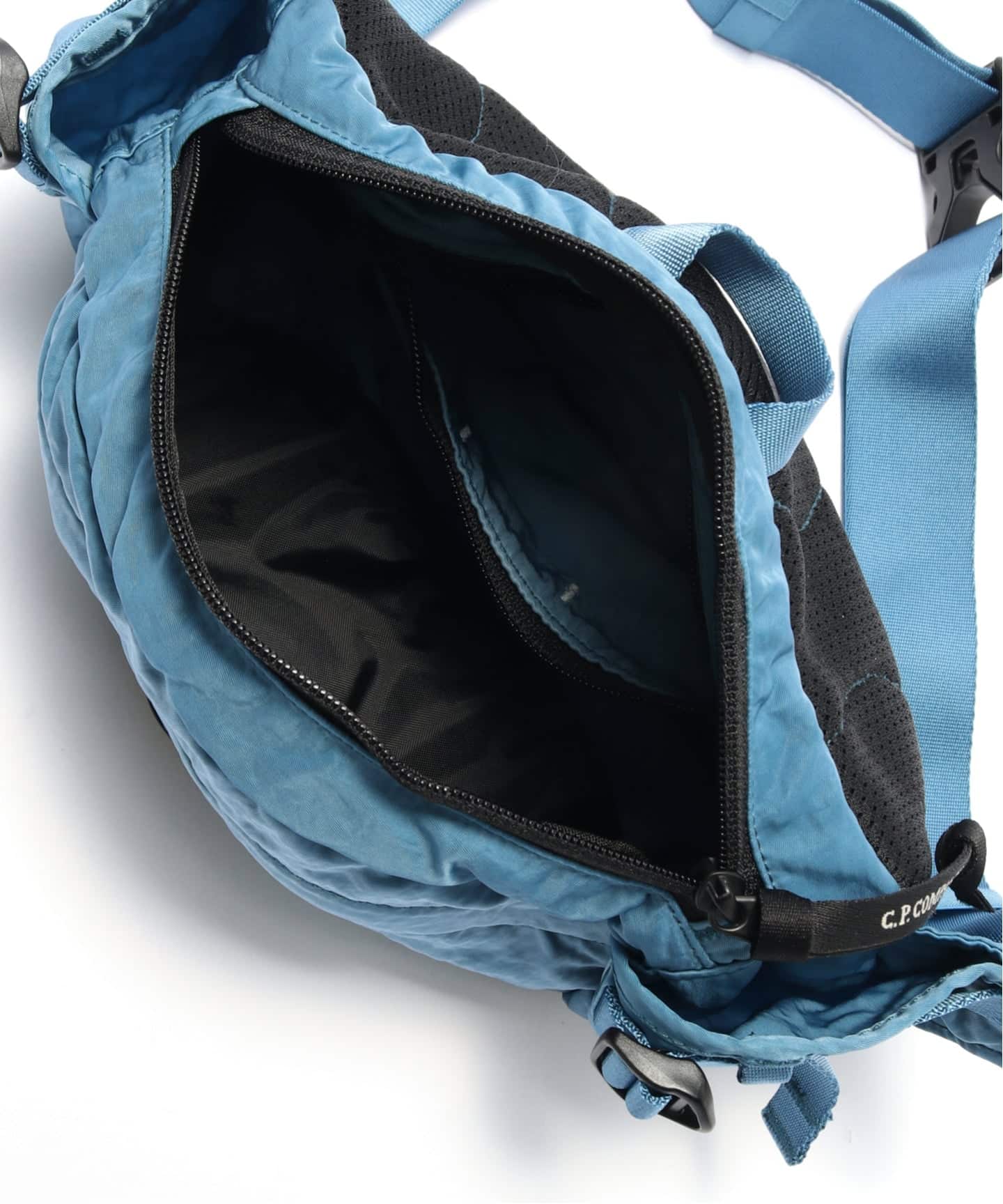 C.P. Company / シーピーカンパニー ACC BAG IN NYLON B（ショルダー