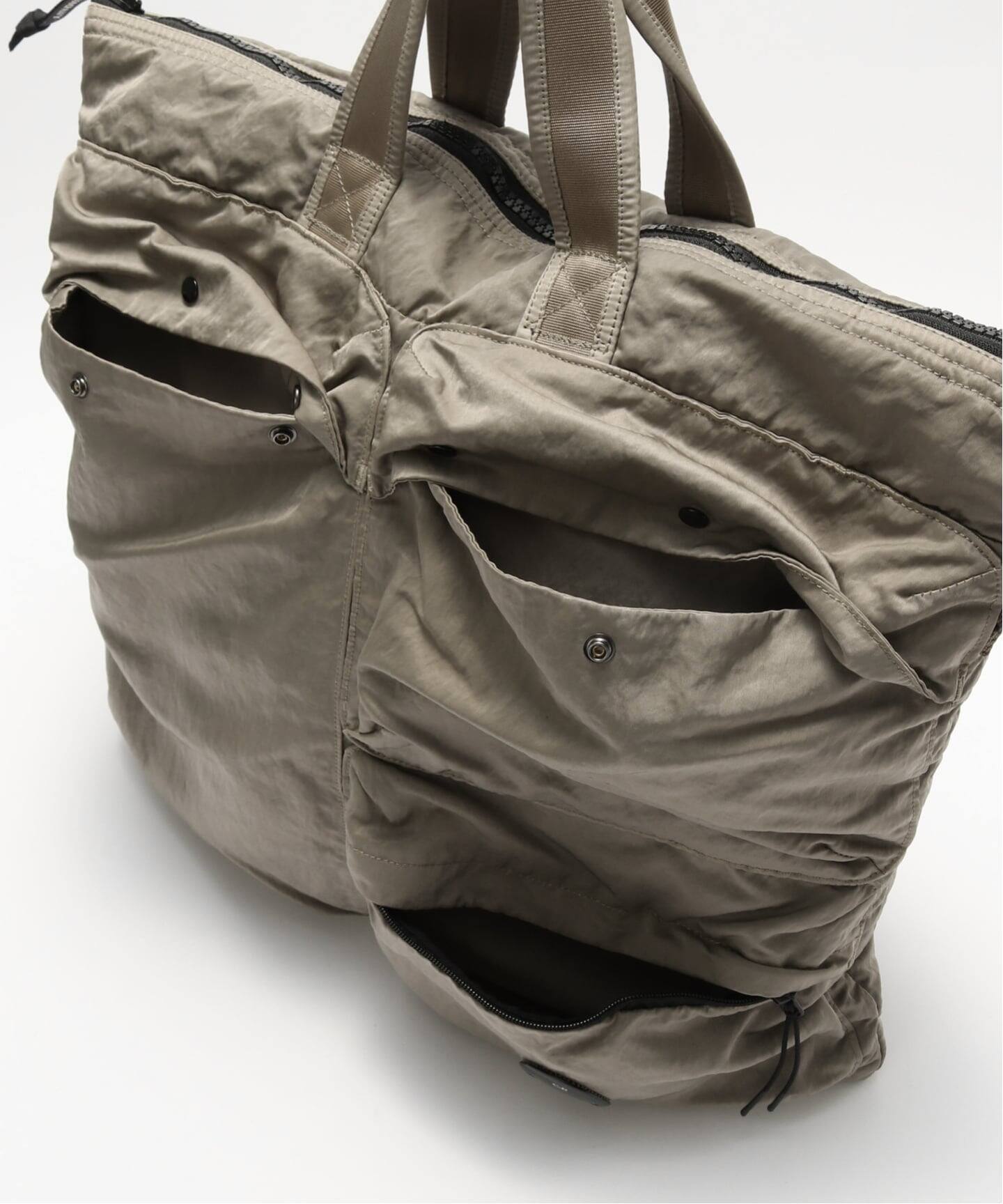 C.P. Company / シーピーカンパニーACC BAG IN NYLON B（トート