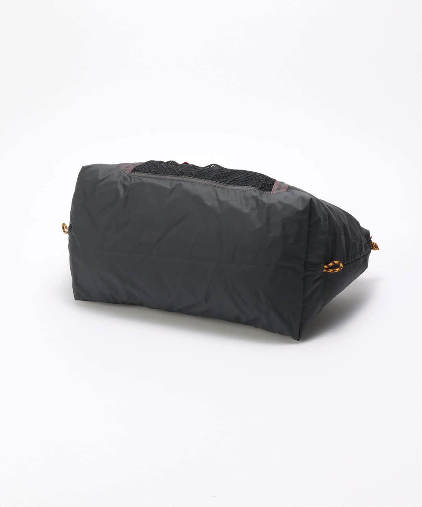 Klättermusen ブラック メッセンジャーバッグ　クレッタルムーセン KLATTERMUSEN / クレッタルムーセン Gaut Messenger Bag