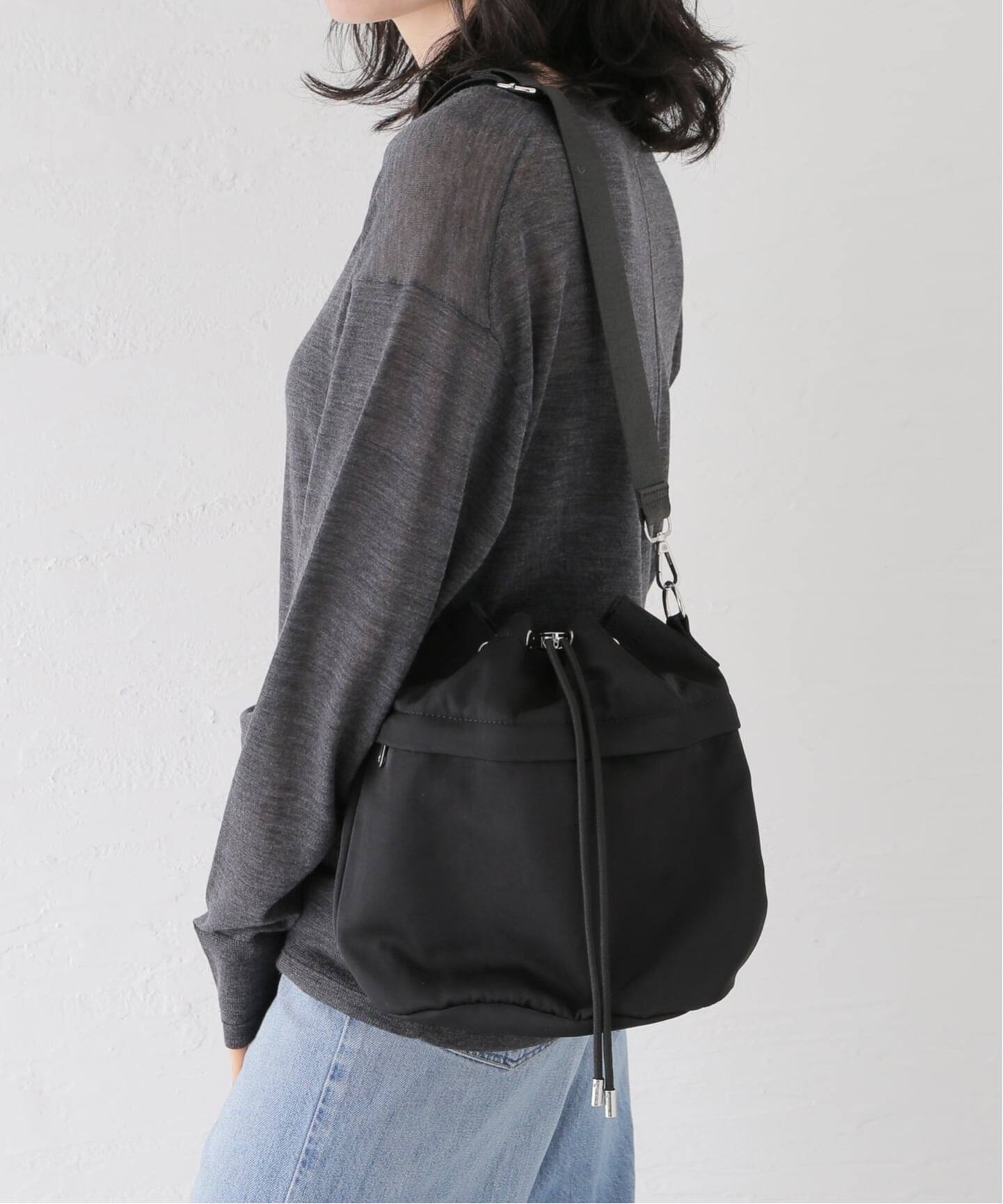 BLACKPINK ナイロン巾着バッグ ナイロン巾着バッグ（ショルダーバッグ）｜B.C STOCK（ベーセー