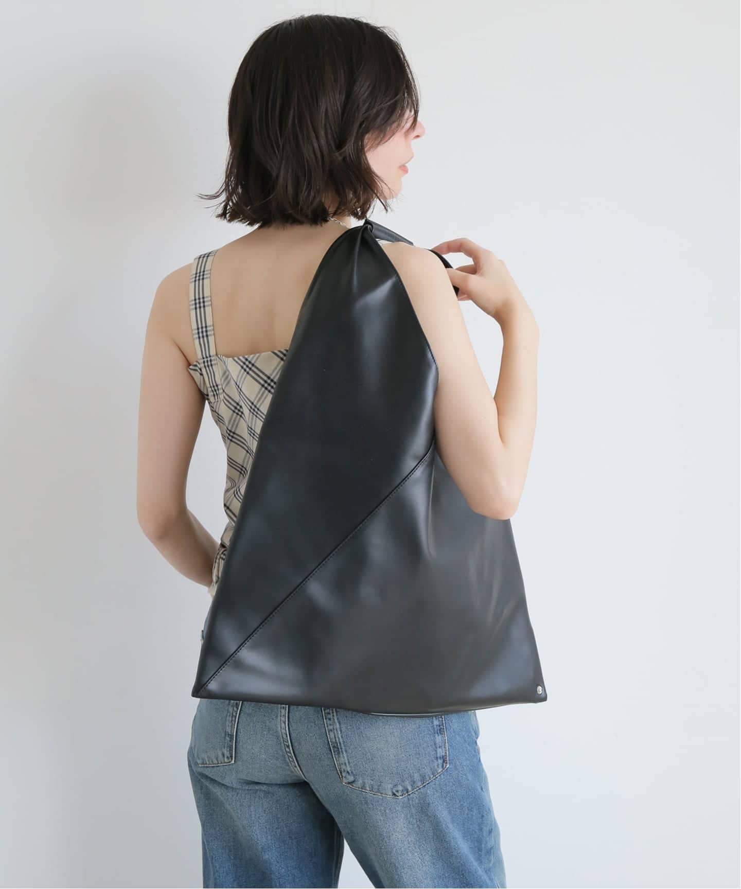 MM6 Japanese 本革レザートートバッグ ミディアム MM6 Maison Margiela Japanese レザートートバッグ | ブラック