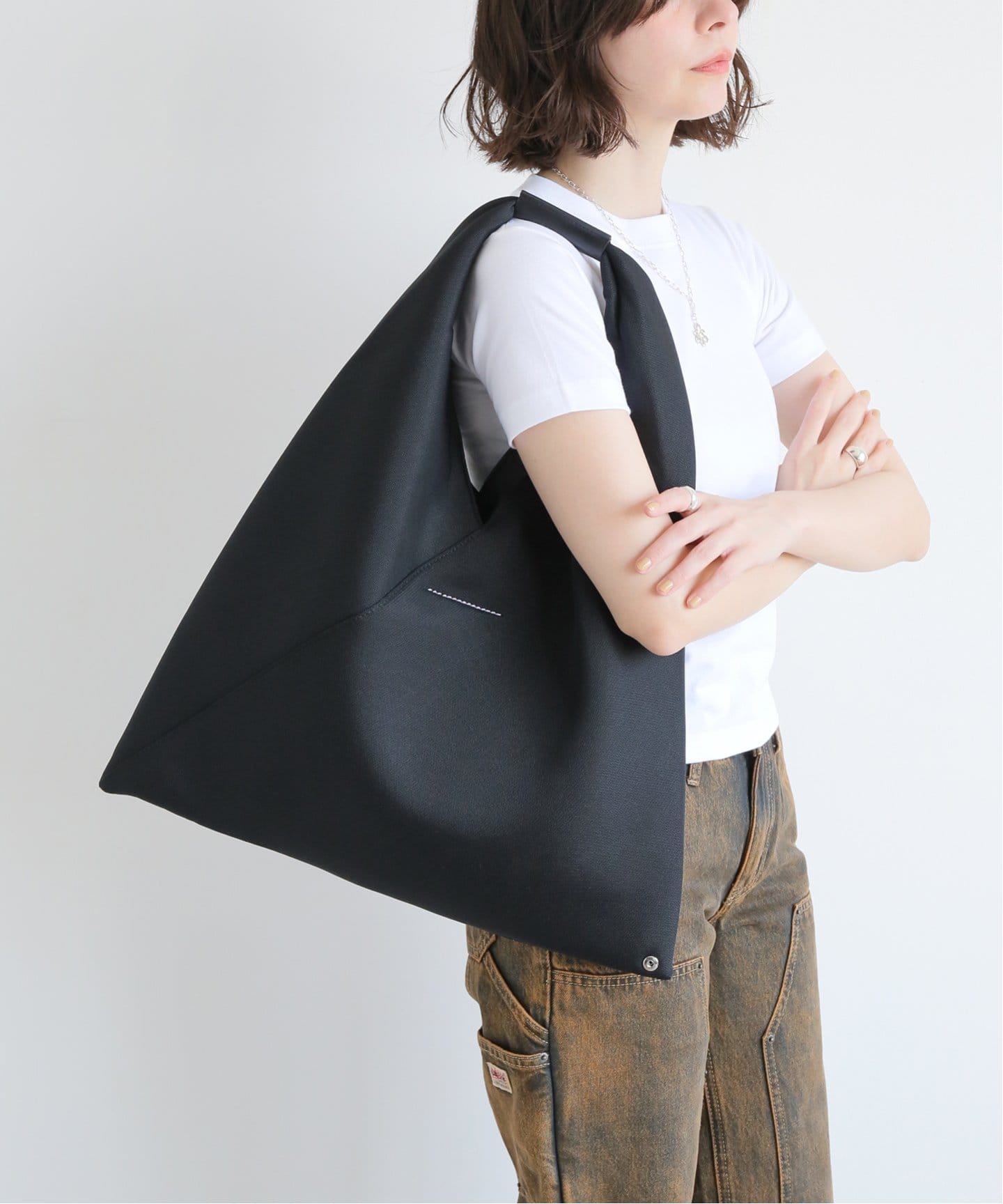 ◆MM6 Maison Margiela◆ Circular トップ ハンドル バッグ 直営店 『MM6』トップハンドルハンドバッグJapaneseクロスボディ