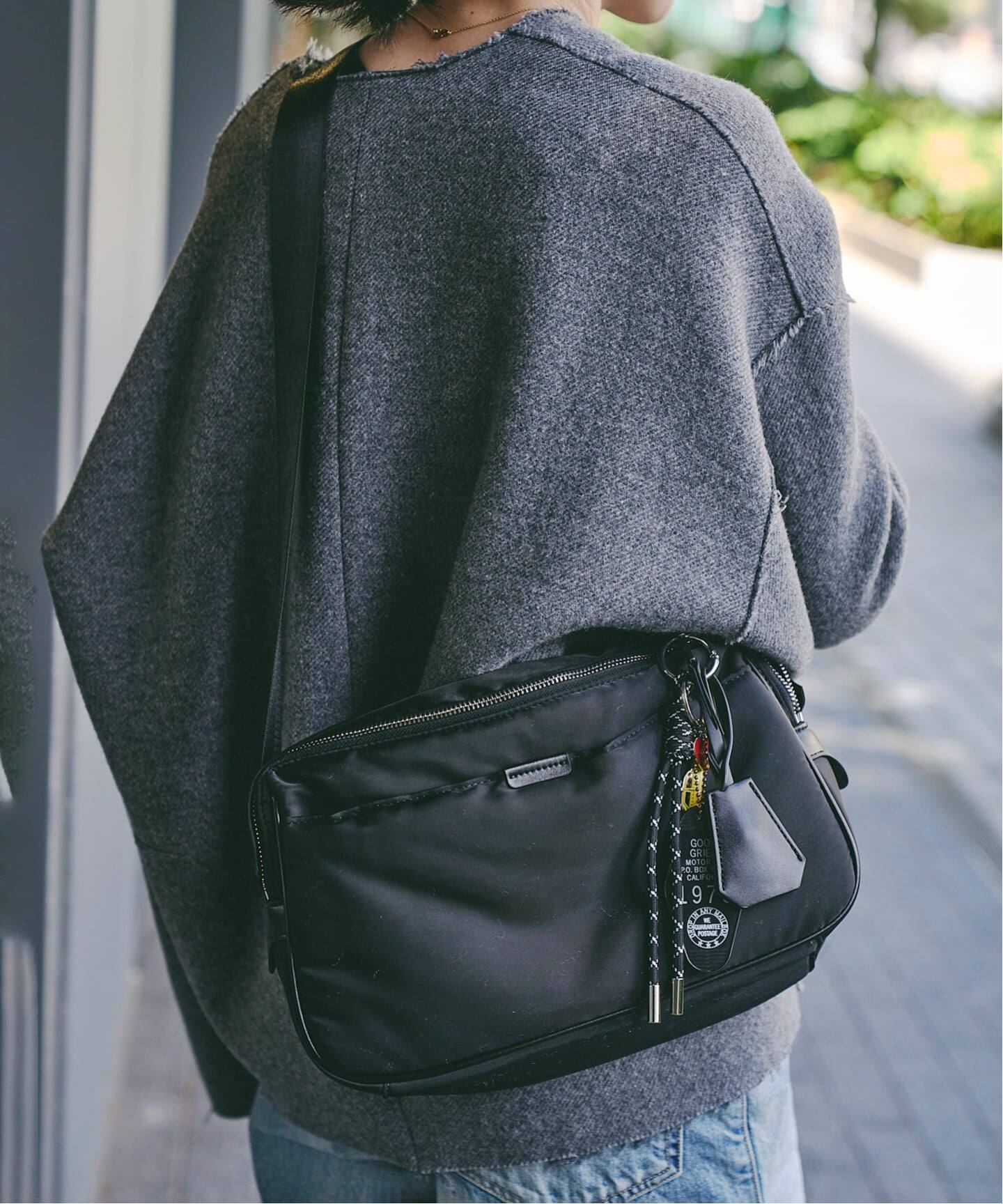 Story. /ストーリーWファスナークロスボディ（ショルダーバッグ）｜LE