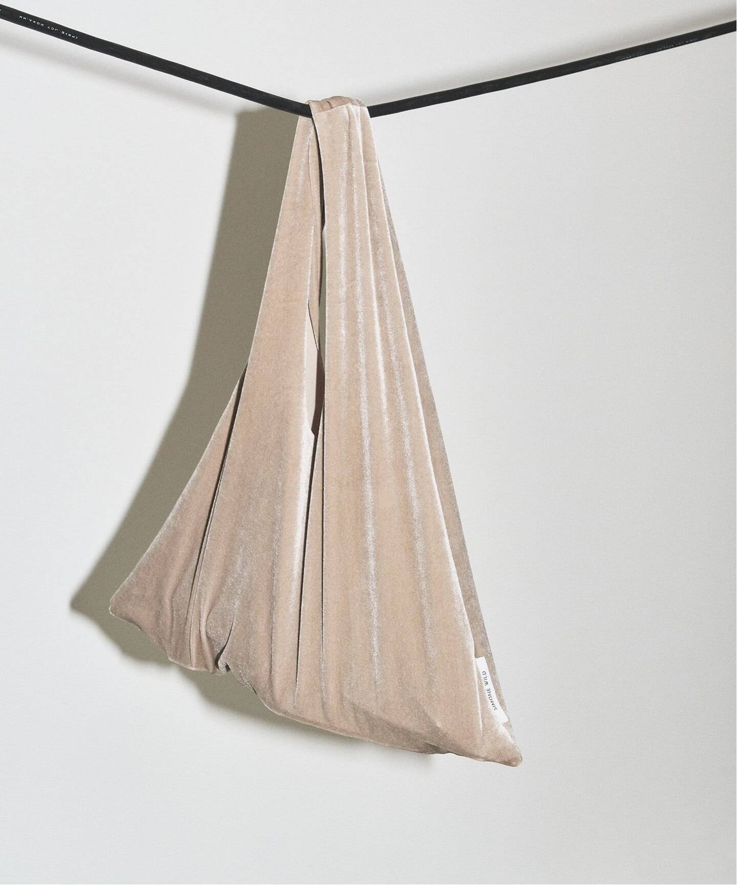 SIMONE WILD/シモーネワイルド VELVET POUCH（トートバッグ）｜LE 