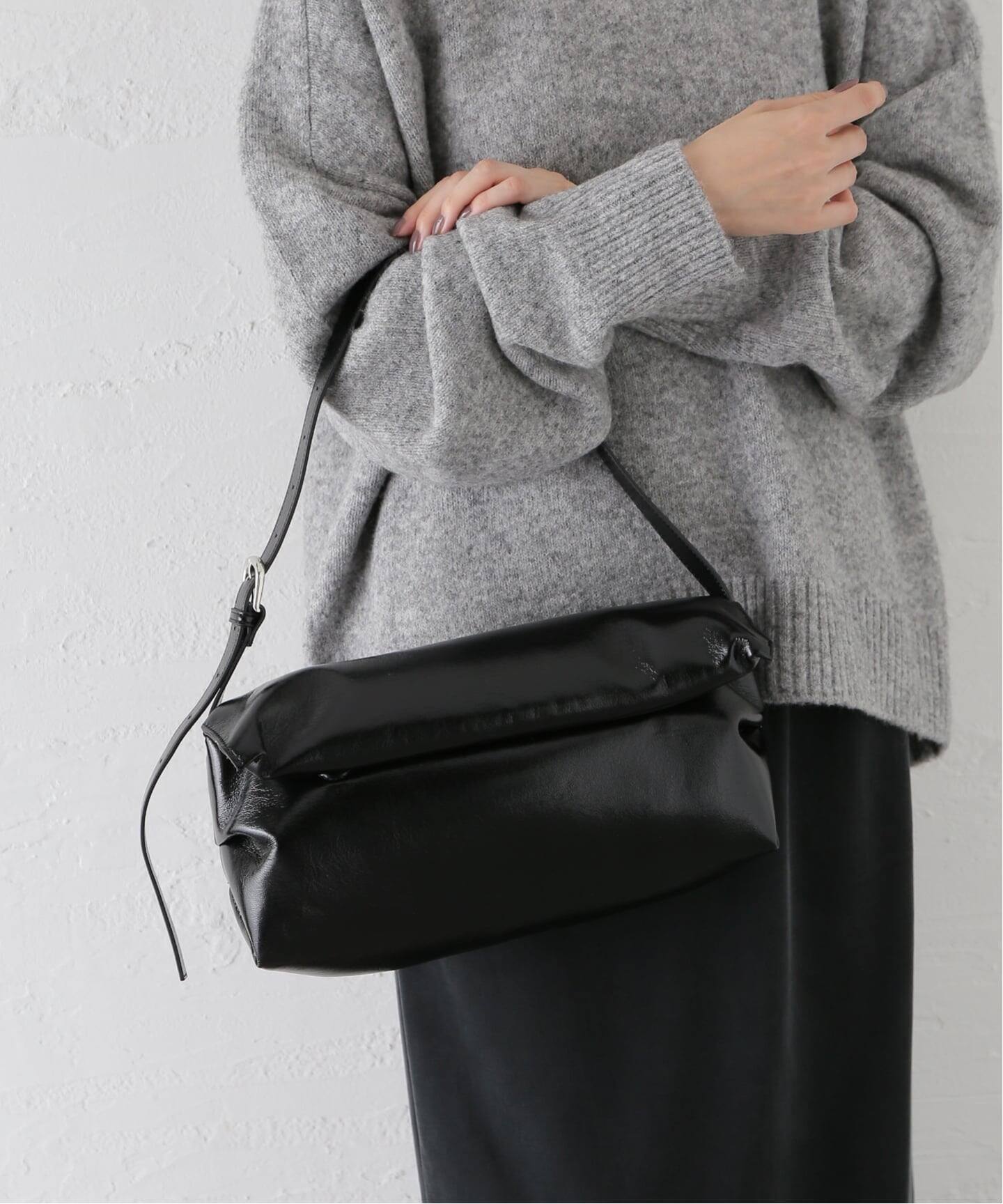 LEVERNIS ショルダーバッグ LE VERNIS/ル ベルニ Soft wide bag（ショルダーバッグ）｜GRISE