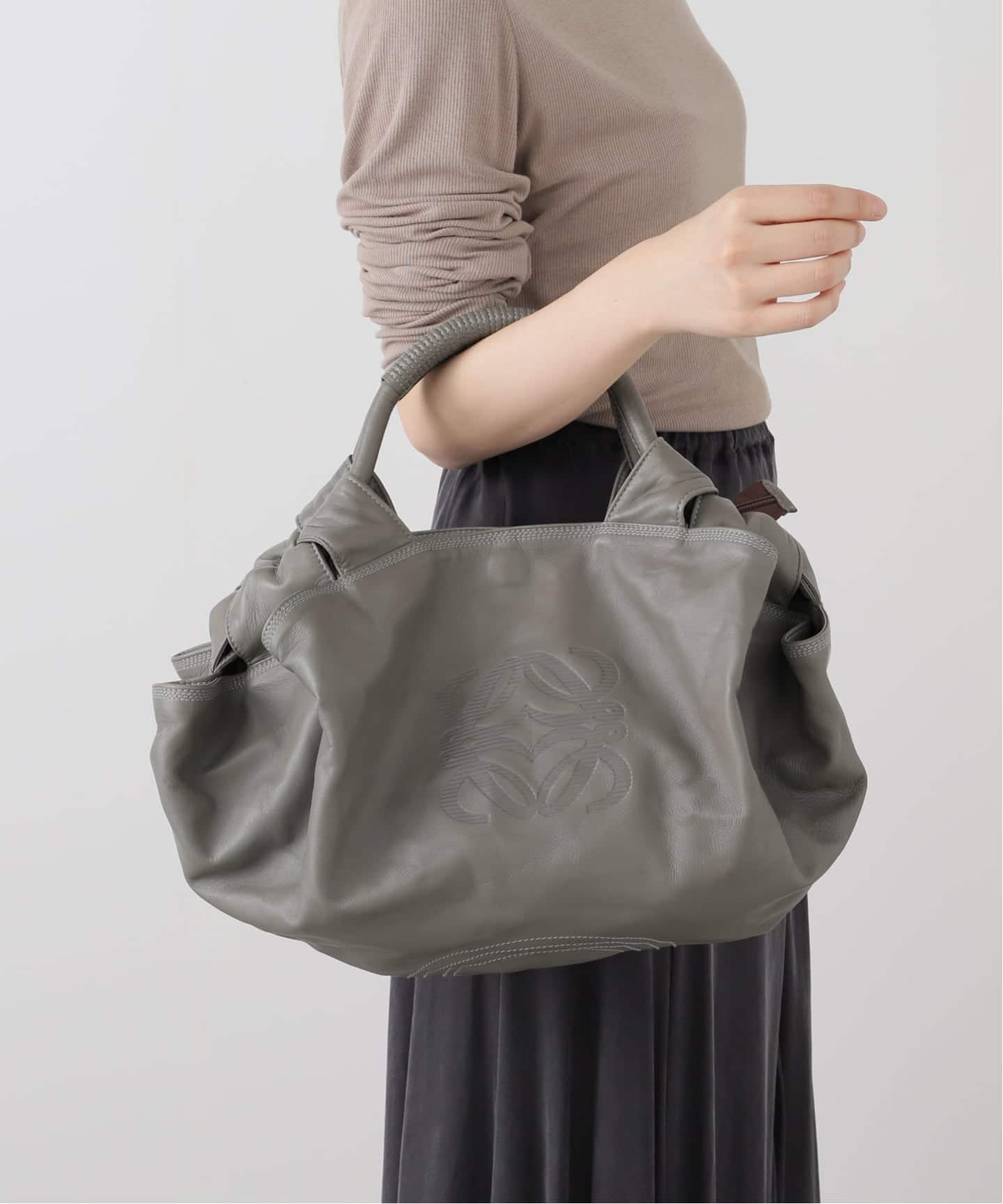 良品 LOEWE ハンドバッグ ナッパアイレ メタリックグレー 462 LOEWE】ロエベ ナッパアイレ ハンドバッグ メタリックグレー