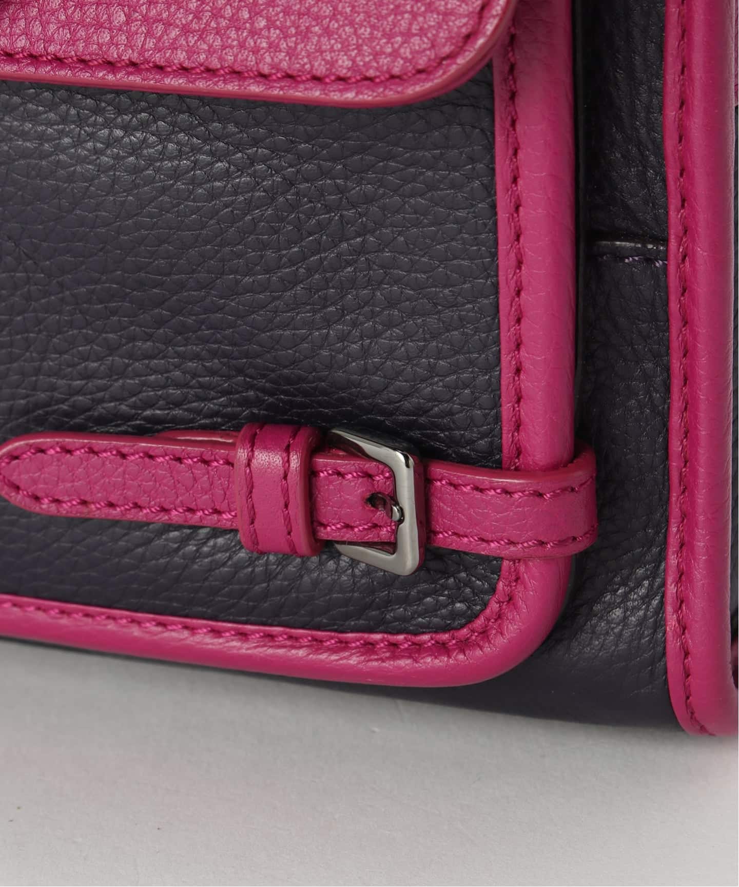 ⭐︎美品LOEWE クルス ネイビー ショルダーバッグ LOEWE Bag / クルス（ショルダーバッグ）｜HIROB（ヒロブ）の