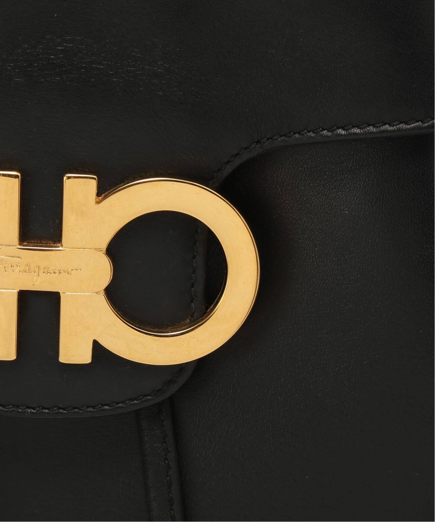 VINTAGE FERRAGAMO/フェラガモ】 Gancini バックパック（バックパック