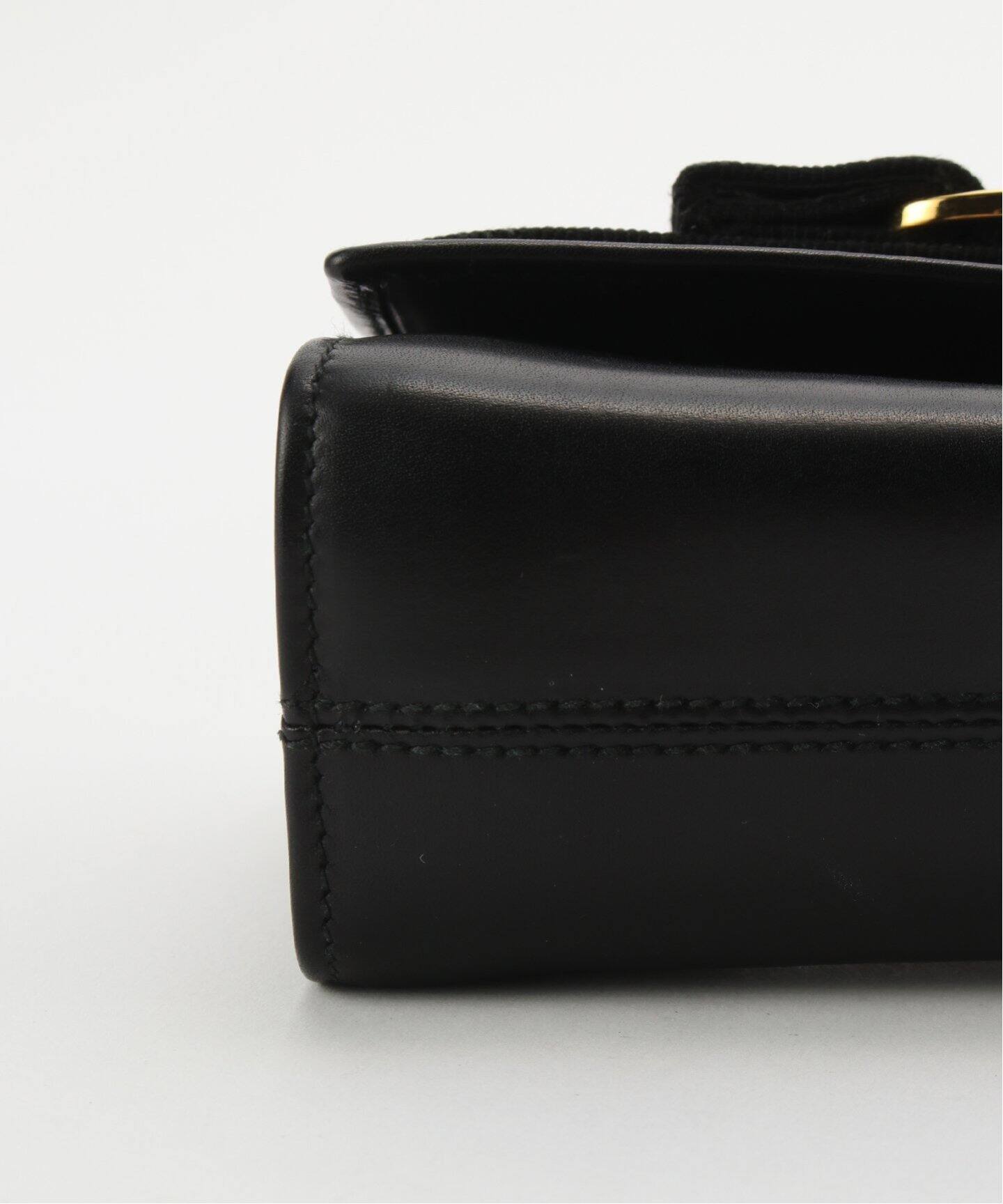 FERRAGAMO 21A112786166001 関税送料込 VINTAGE FERRAGAMO/フェラガモ】 Vara ウエストバッグ