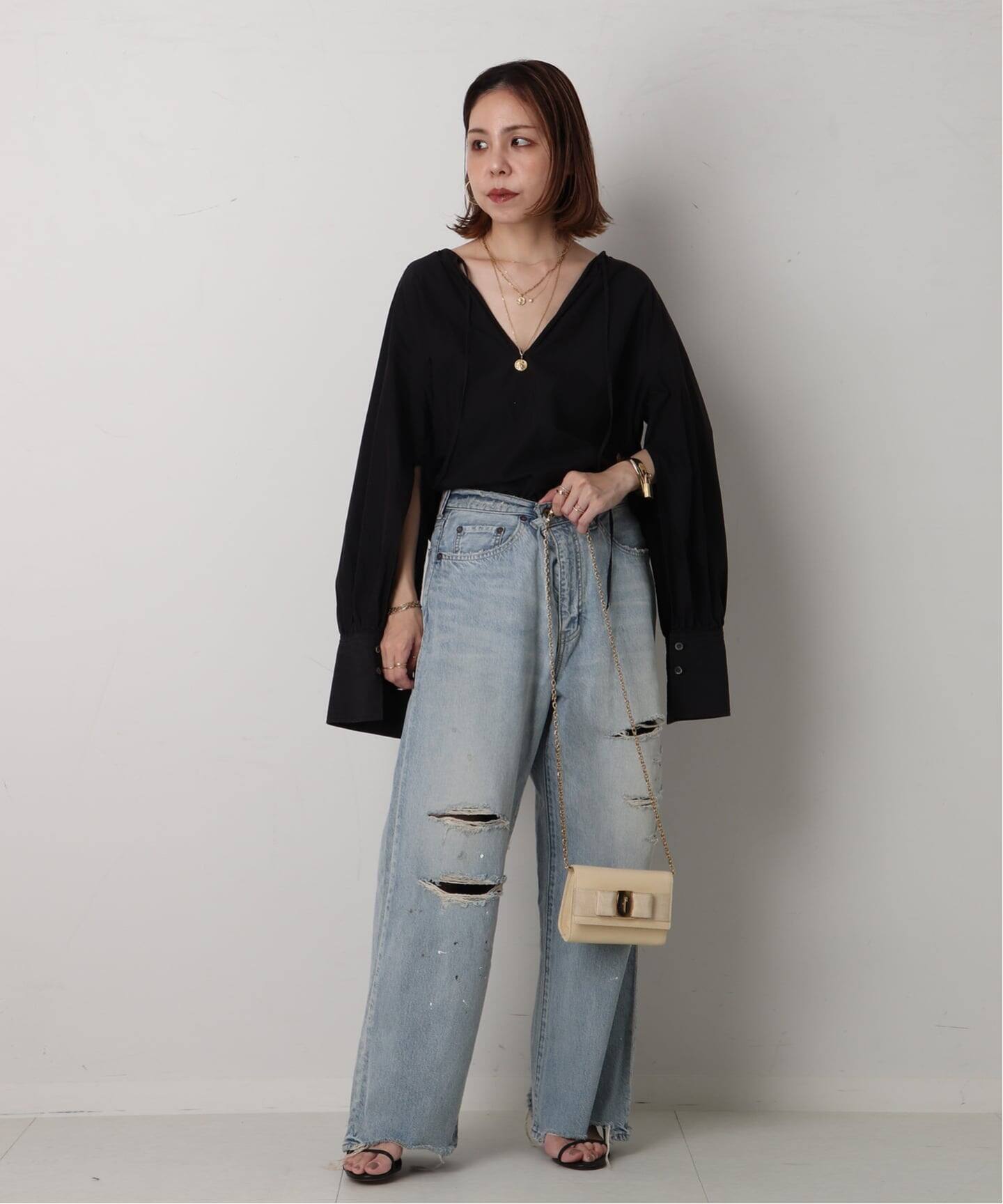 VINTAGE FERRAGAMO/フェラガモ】 Vara ウエストバッグ（ショルダー