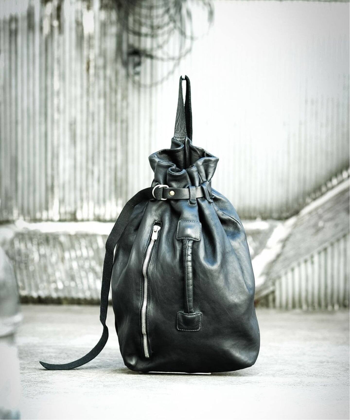 GUIDI / グイディ MLT03 CROSSBODY（ショルダーバッグ）｜WORLDLY-WISE 