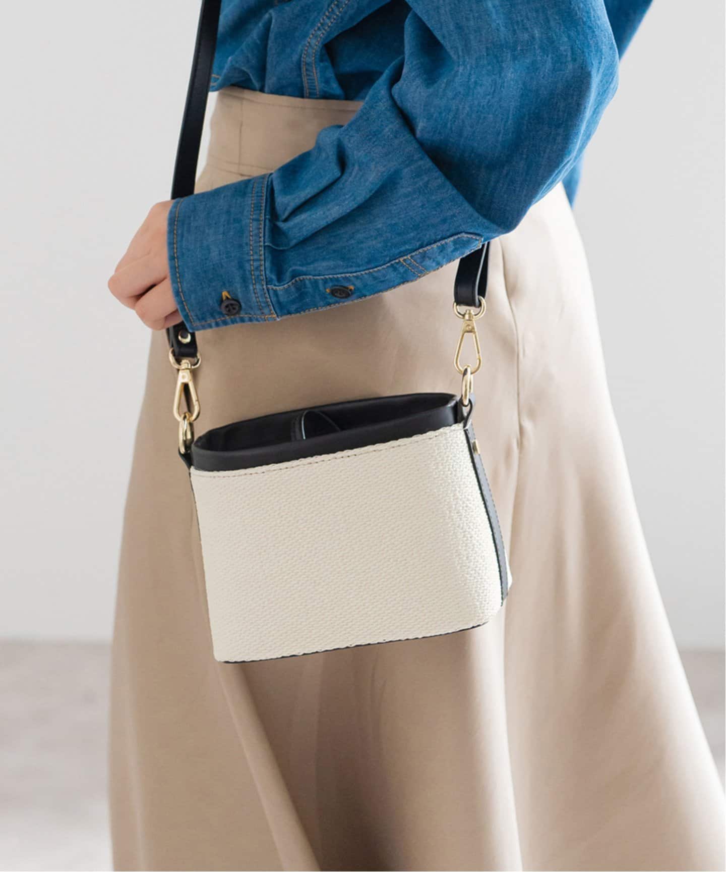 INNUE/イヌエ ラフィア ミニショルダーバッグ（ショルダーバッグ