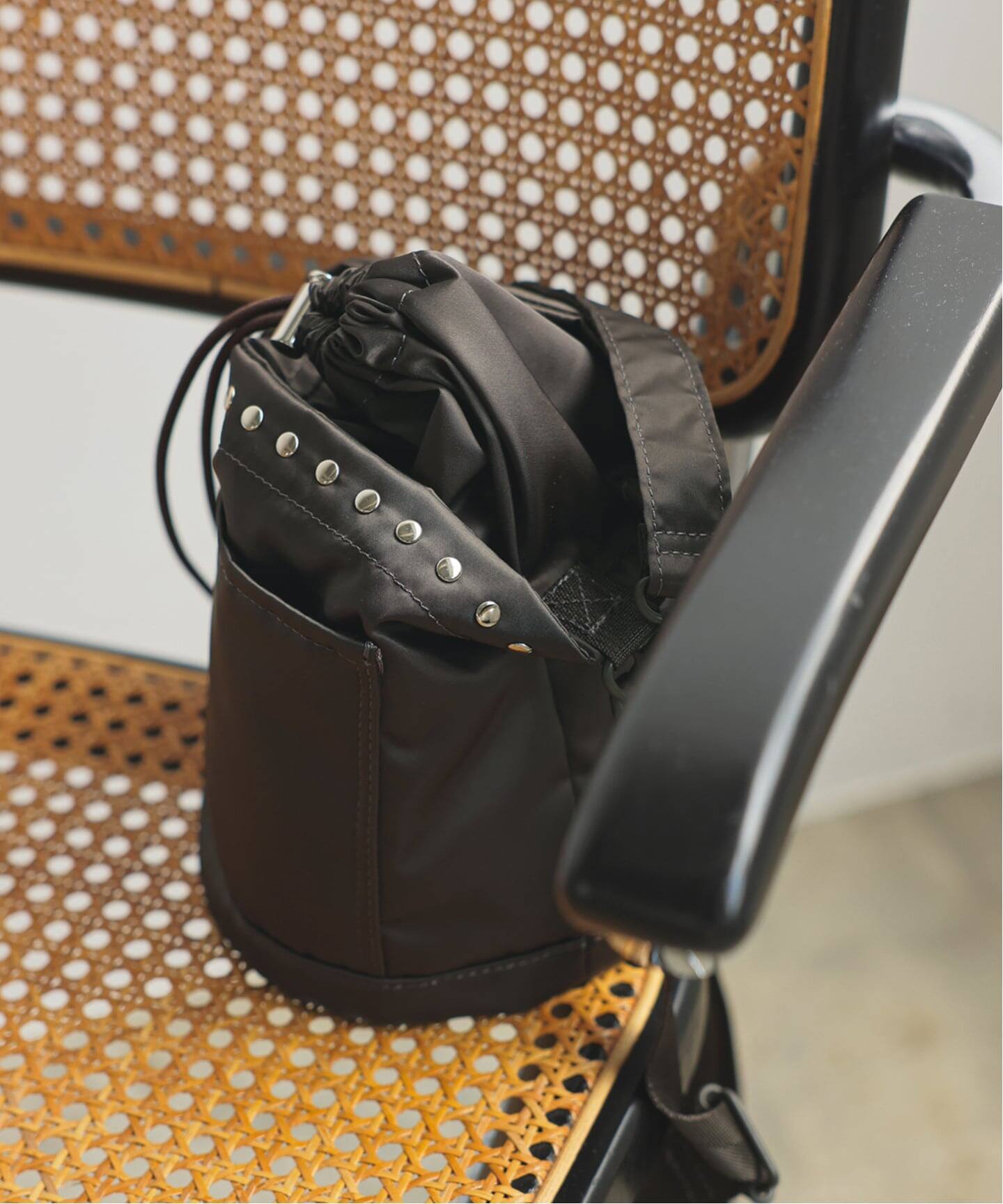 MACKINTOSH/マッキントッシュ ANNAN BUCKET STUDS BAG バッグ