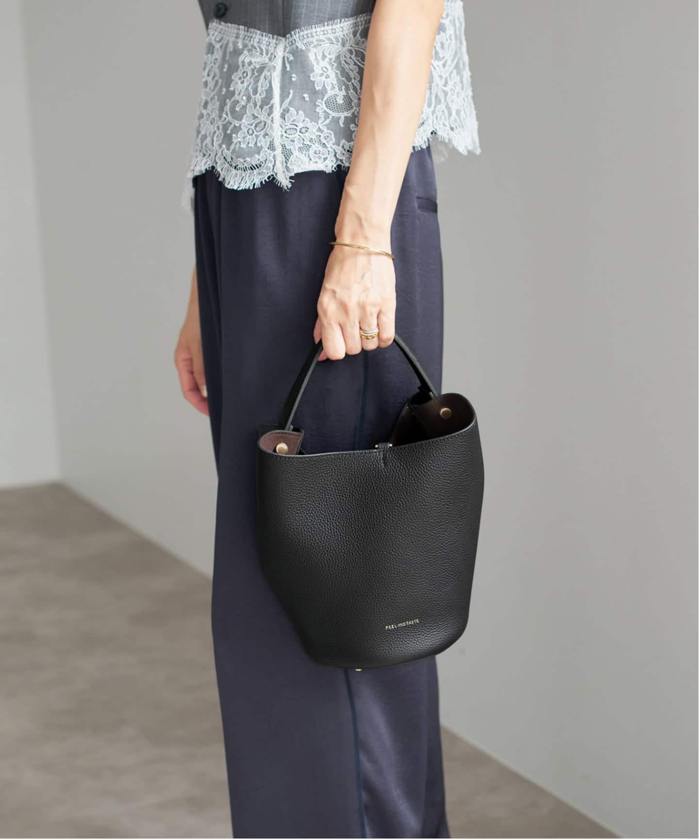 FEEL AND TASTE/フィールアンドテイスト lily バケットショルダー