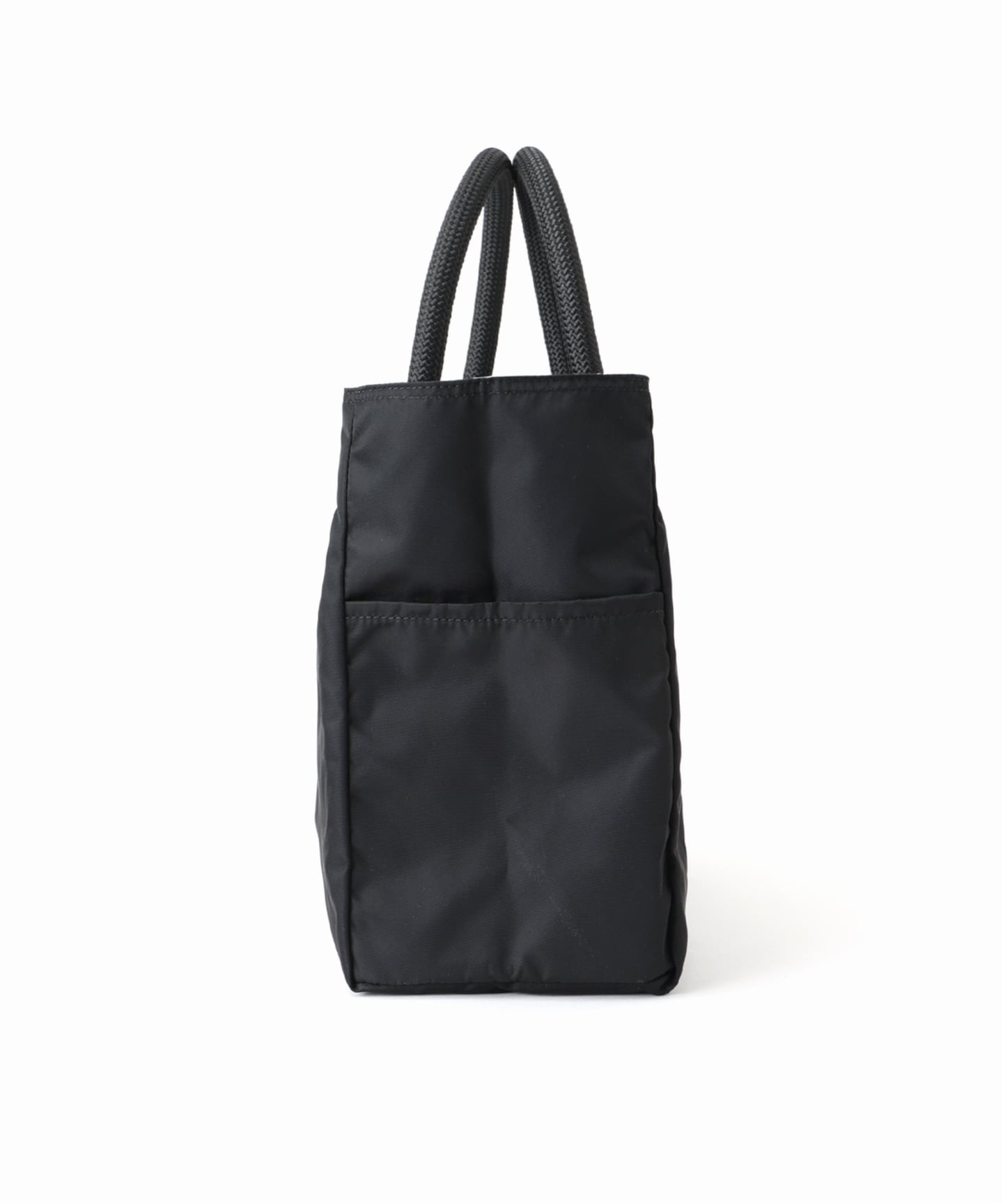 ノマディス リバーシブル　トートバッグ　ブラック 　新品 NOMADIS ブラック リバーシブルトートバッグ