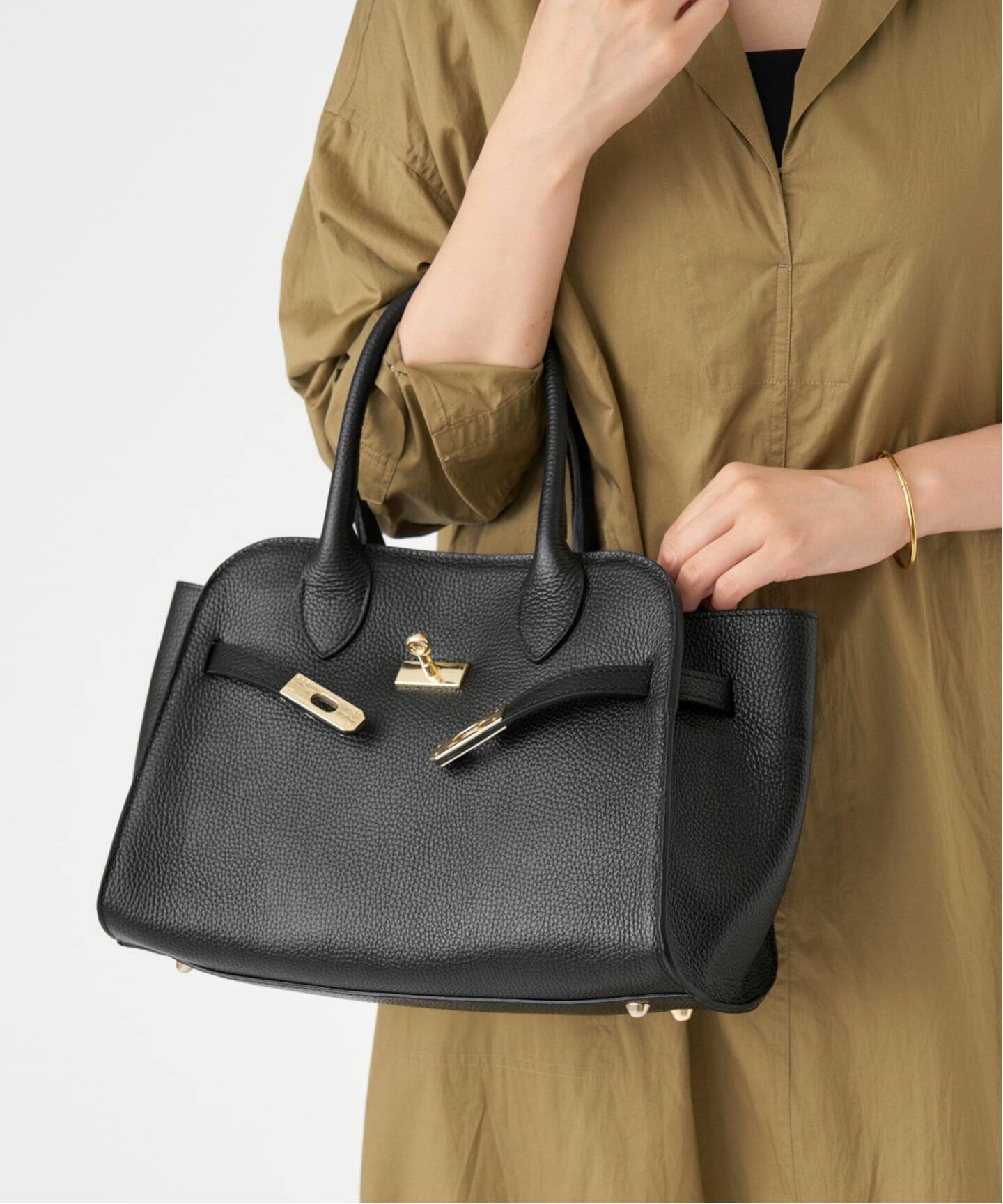 IENA 【AULENTTI/オウレンティ】BODY BAG AULENTTI/オウレンティ 別注 BELT BAG トートバッグ（トートバッグ