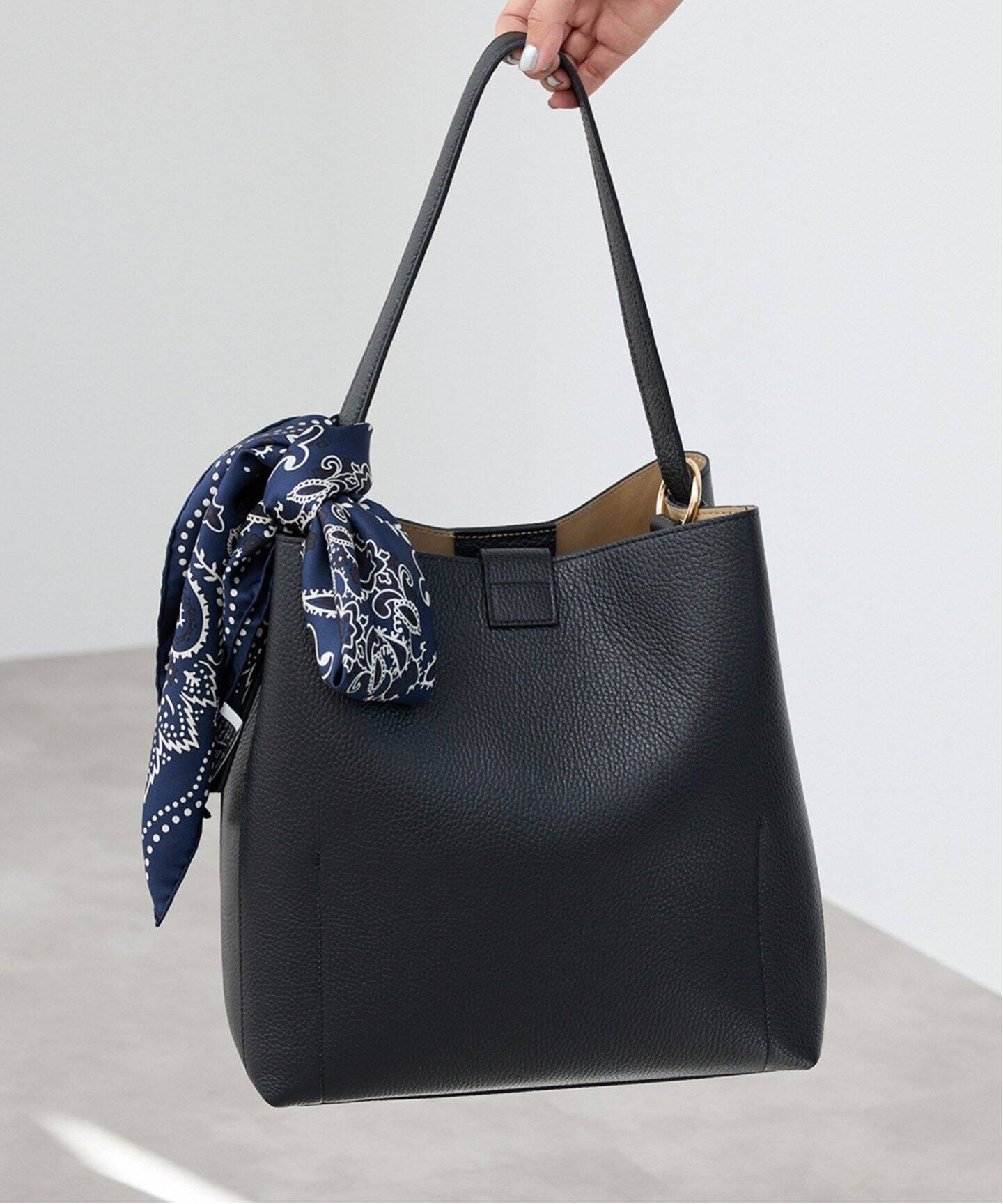 GIANNI NOTARO/ジャンニ ノターロ ワンショルダーバッグ（ショルダー  