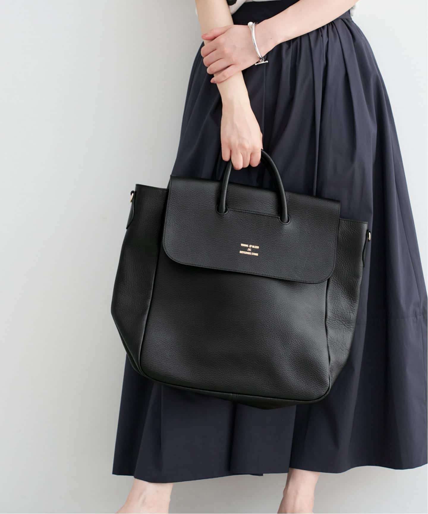 YOUNG&OLSEN/ヤングアンドオルセン EMBOSSED LEATHER TOTE M