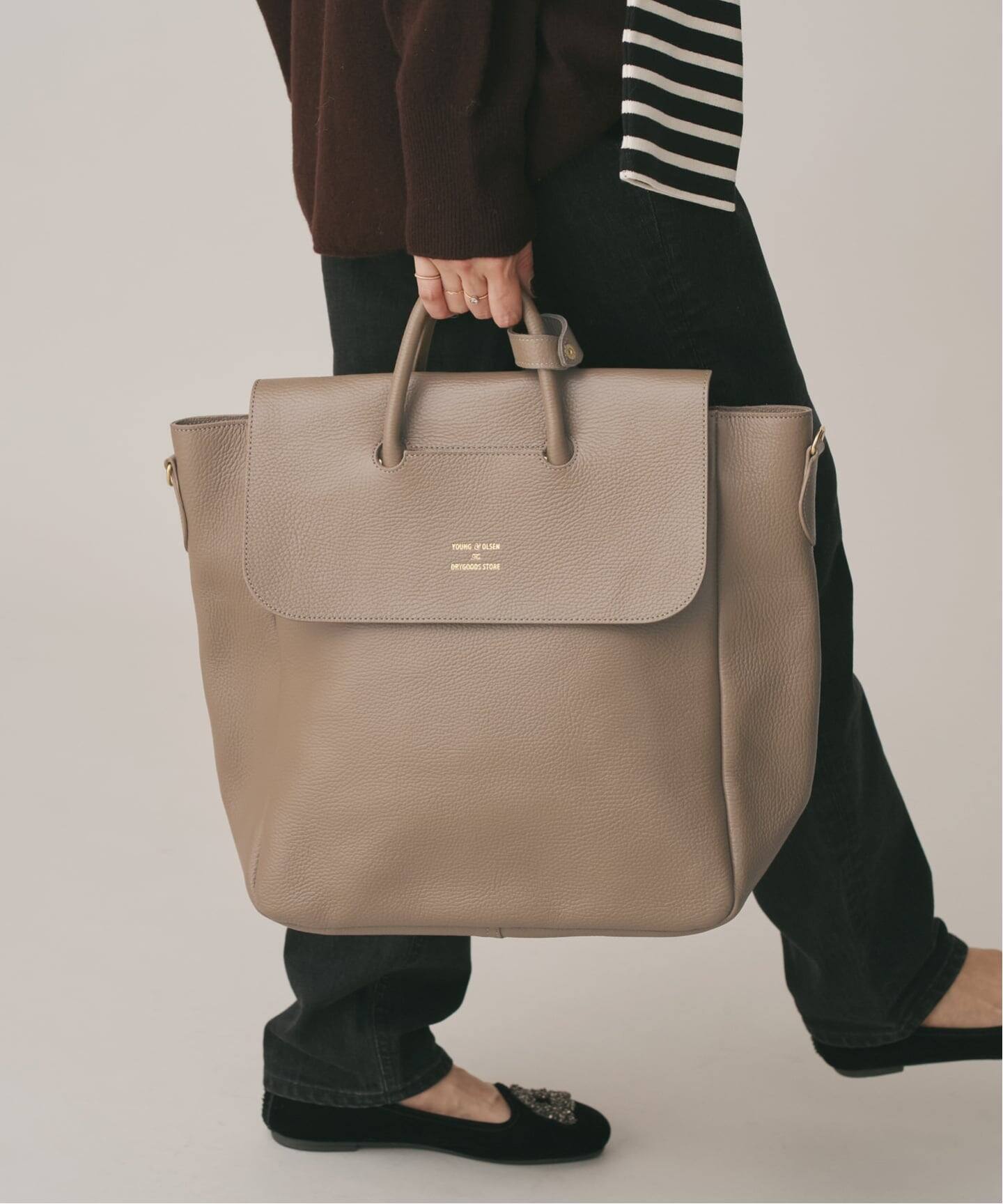 YOUNG&OLSEN/ヤングアンドオルセン EMBOSSED LEATHER TOTE M（トート 