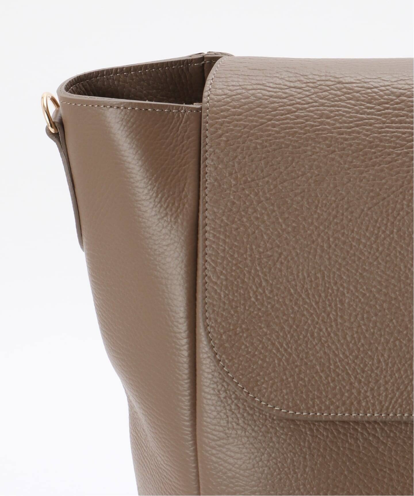 YOUNG&OLSEN/ヤングアンドオルセン EMBOSSED LEATHER TOTE L