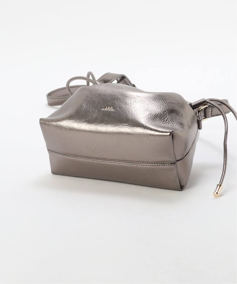 A.P.C./アーペーセー SAC NINON MINI-MATIERE バッグ（ショルダー 