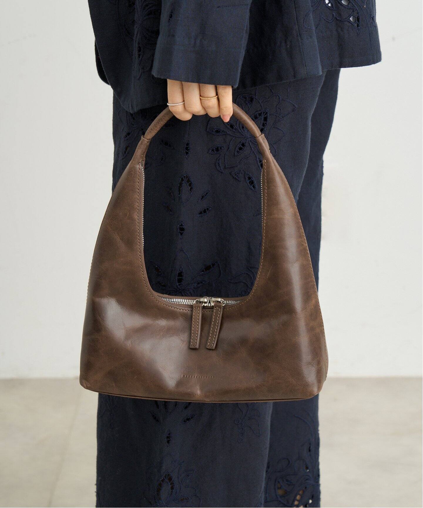 MARGE SHERWOOD/マージシャーウッド HOBO SHOULDER ショルダーバッグ  