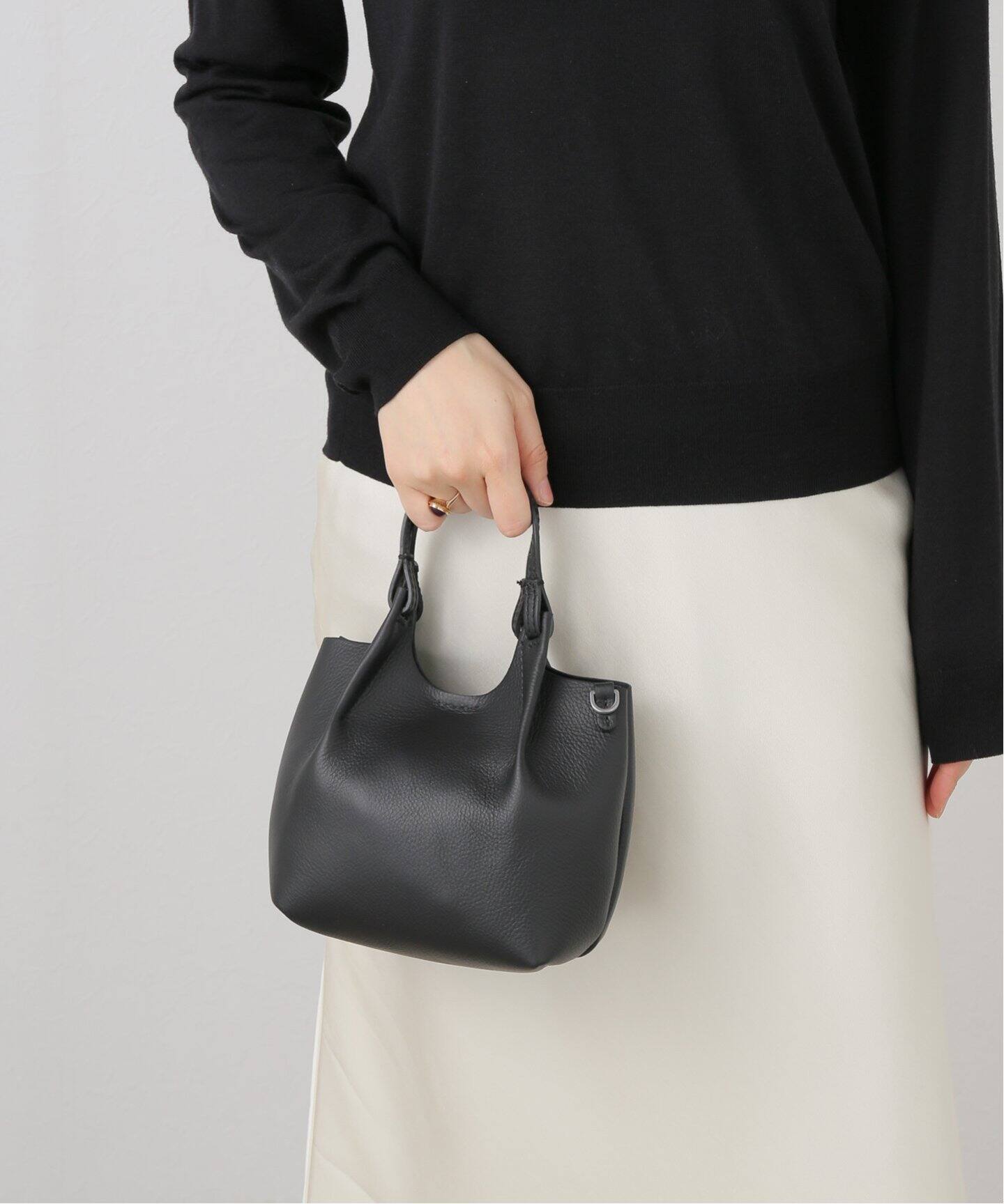 イエナ 今期完売 美品 GIANNI CHIARINI/ジャン二 キアリー二 DUA バッグ BS9718（ショルダー