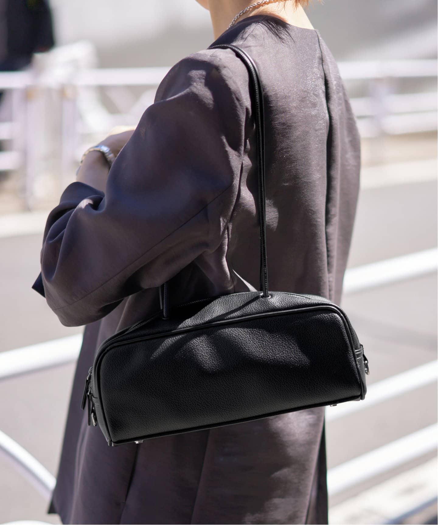 &MYUQ KAKUショルダーバッグ ＆MyuQ/アンドミューク KAKU ショルダーバッグ（ショルダー