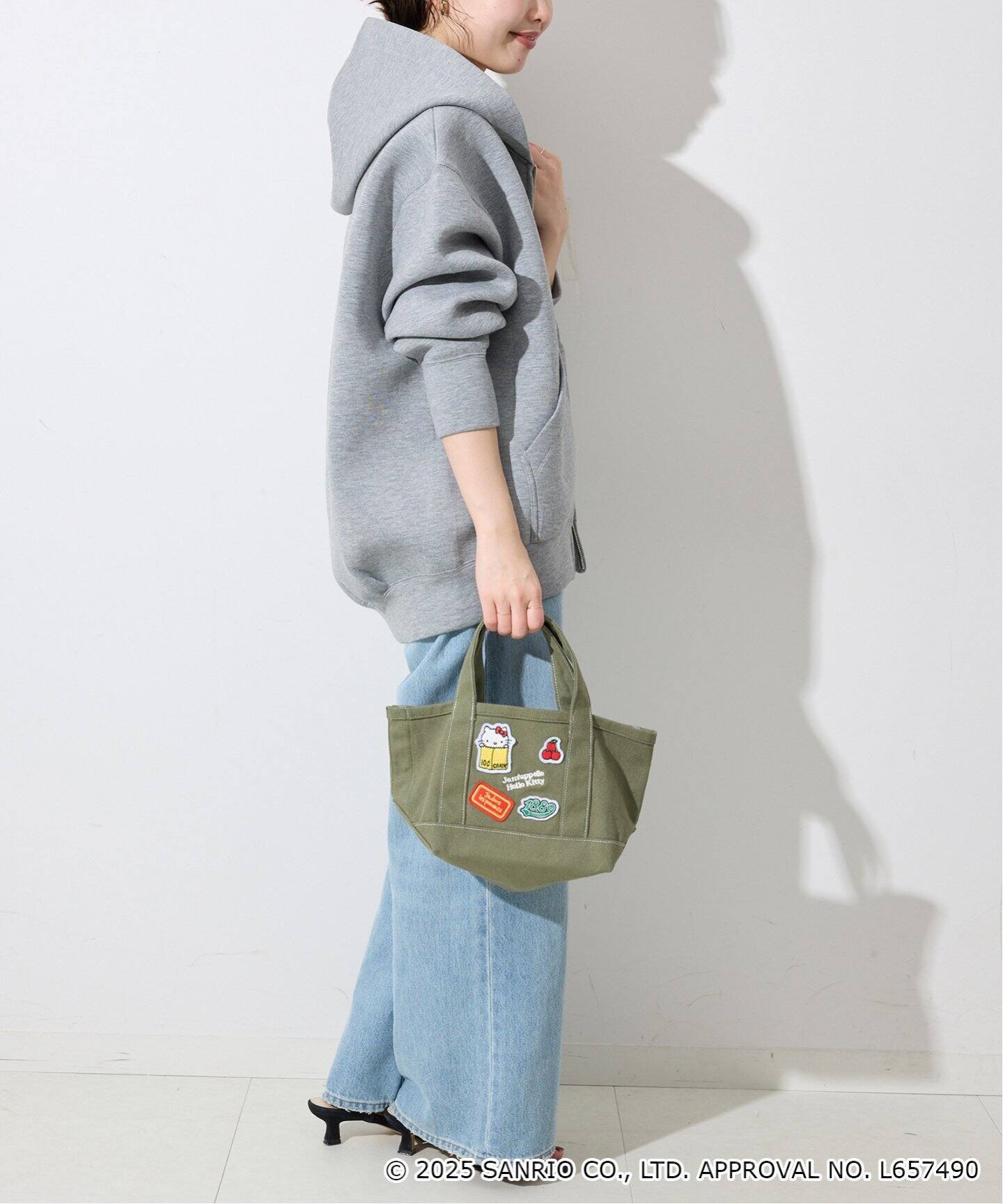 WEB限定/追加2》Hello Kitty ワッペンランチトートバック（その他