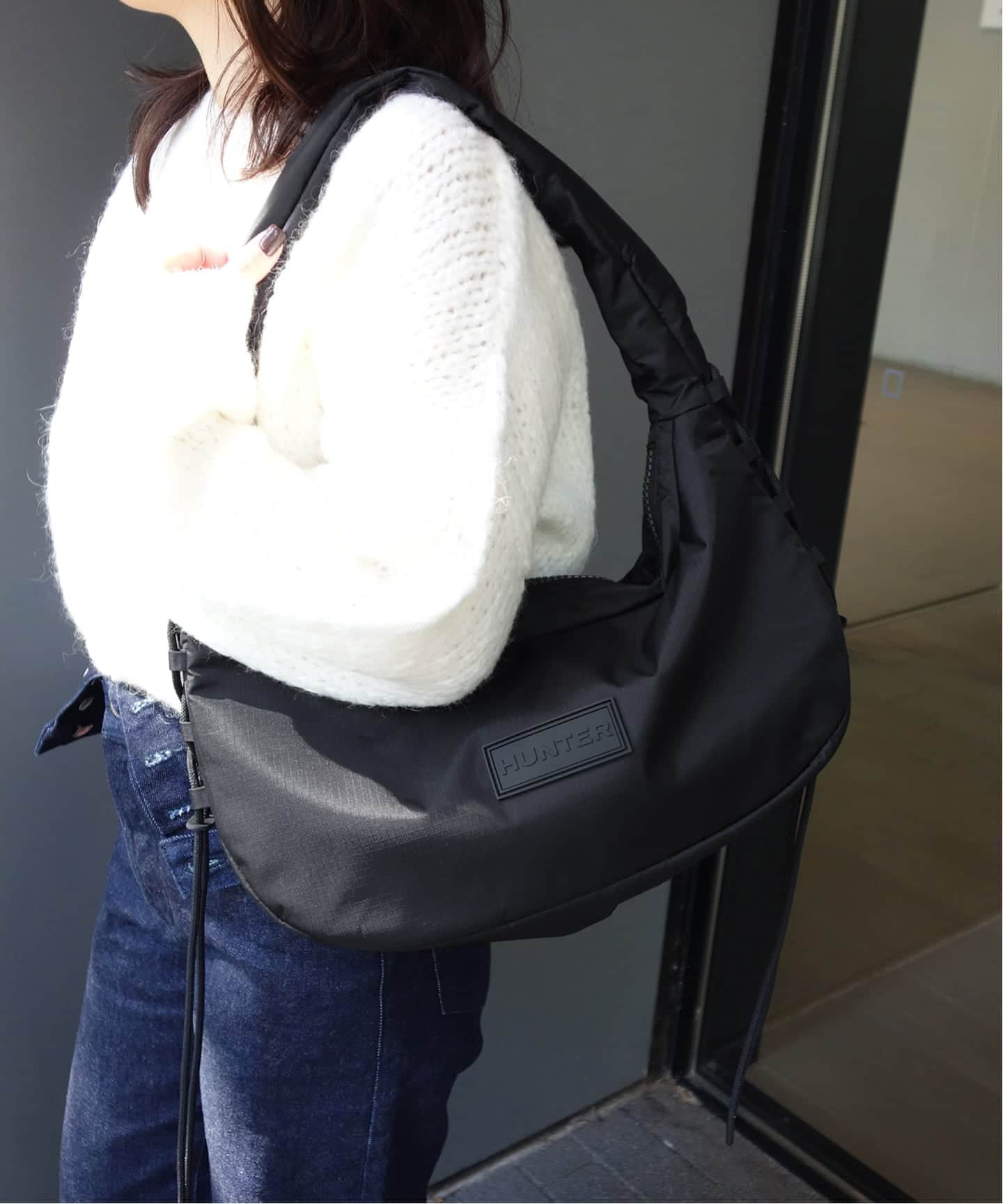 スローブ イエナ（SLOBE IENA）/HUNTER/ハンター TRALEL HOBO SLING UBS3932 NRS−BLK HUNTER/ハンター TRALEL HOBO SLING UBS3932 NRS-BLK（ハンドバッグ