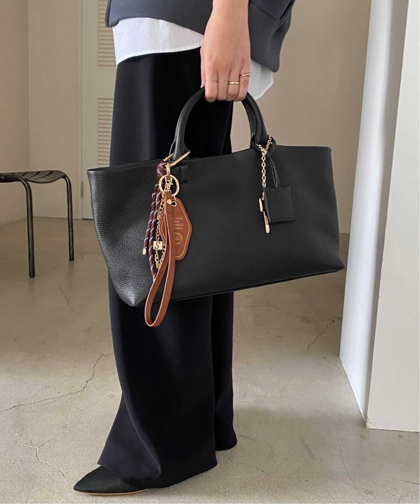 【SLOBE IENA】ビジネスバッグ トートバッグ　黒 追加》SLOBE BIGトートバッグ（トートバッグ）｜SLOBE IENA