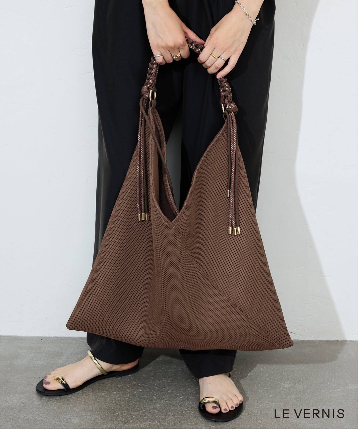 WEB限定》LE VERNIS パラコードハンドルメッシュバック 235-211505