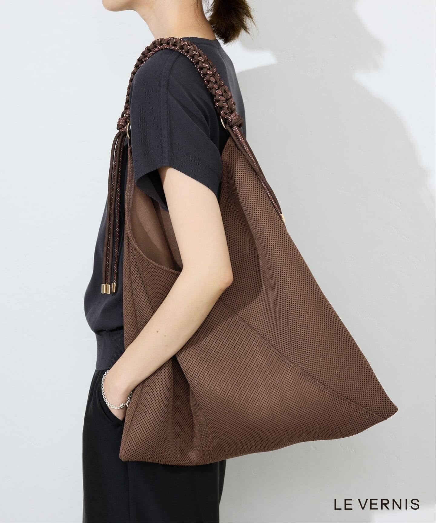 WEB限定》LE VERNIS パラコードハンドルメッシュバック 235
