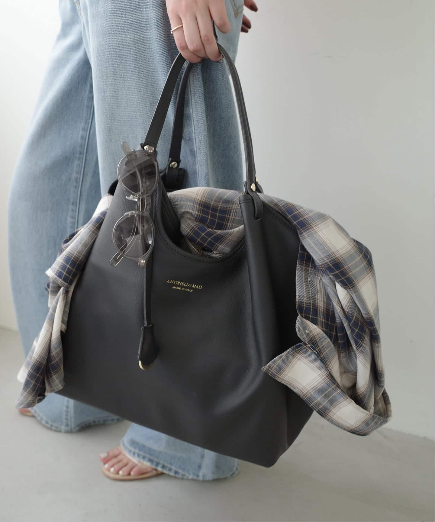Antonello bag/アントネッロ/トートバッグ Antonello Masi ( アントネッロマージ ) レザートートバッグ B