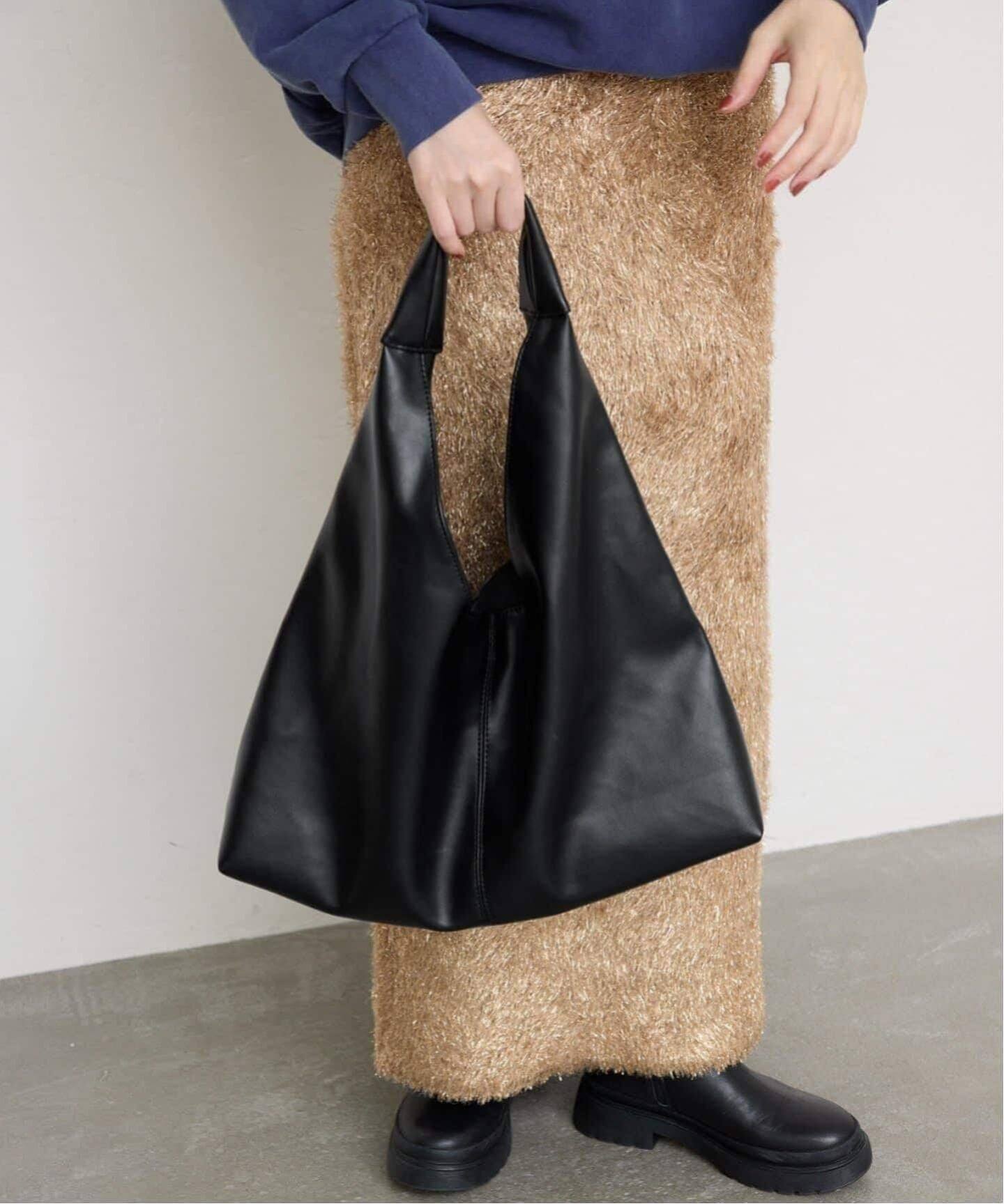 ✴︎美品✴︎ SLOBE IENA トライアングルBAG  ブラック　¥8,800 SLOBE トライアングルBAG | スローブ イエナ(SLOBE IENA) | マルイ
