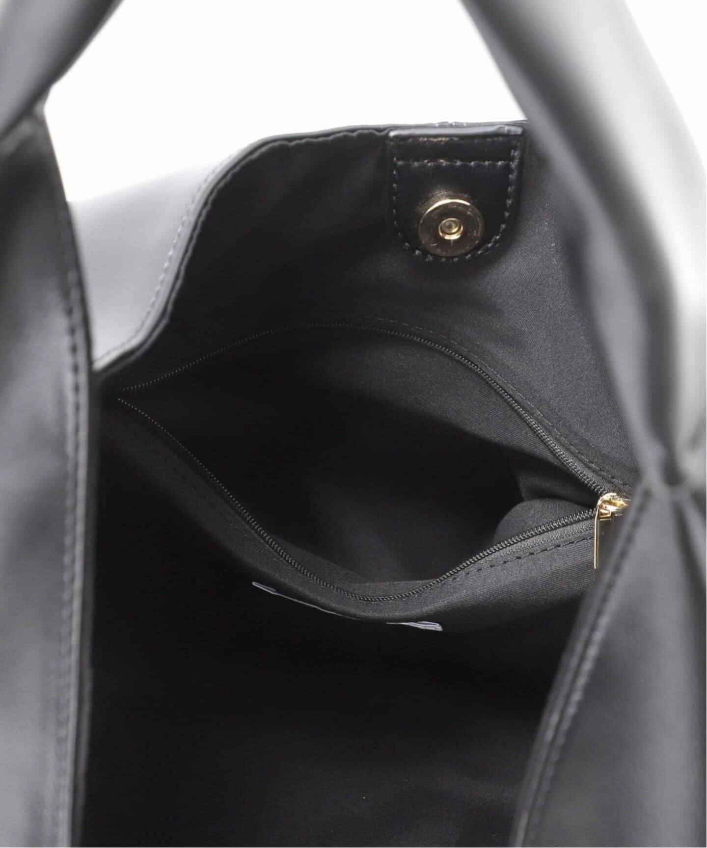 ✴︎美品✴︎ SLOBE IENA トライアングルBAG  ブラック　¥8,800 SLOBE トライアングルBAG | スローブ イエナ(SLOBE IENA) | マルイ