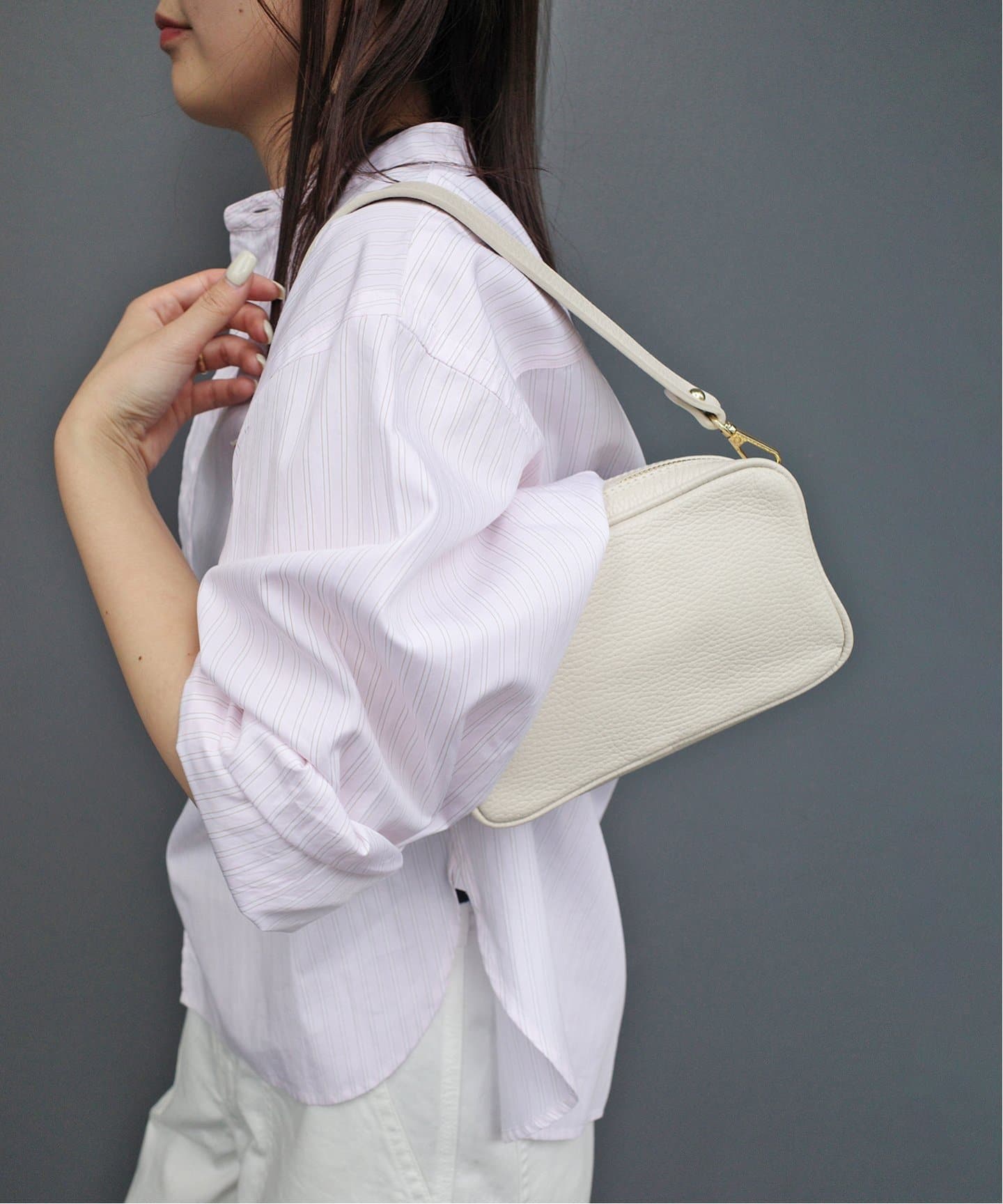 SLOBE IENA OMBINISOAショルダーバッグ SLOBE IENA OMBINISOAショルダーバッグ SLOBE IENA